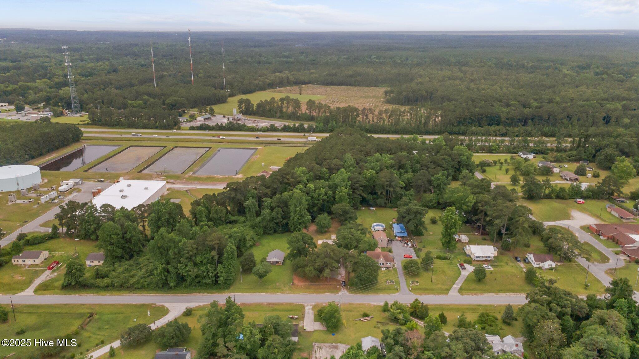 350 Hubert Boulevard