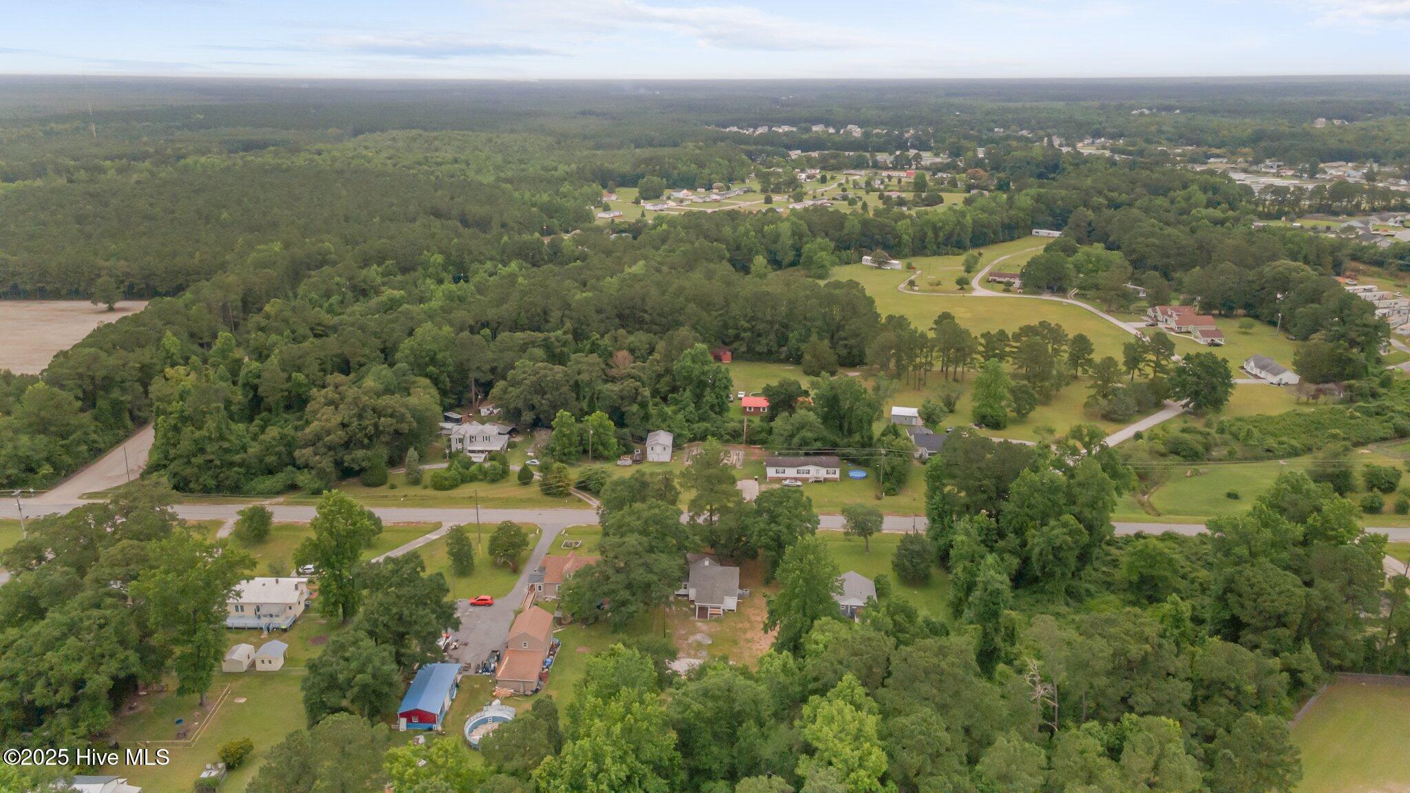 350 Hubert Boulevard