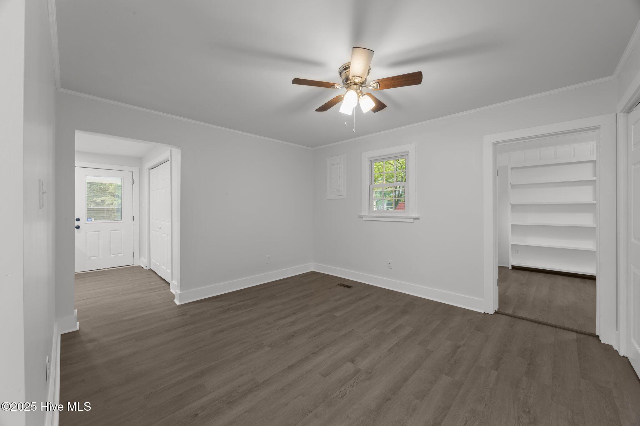 350 Hubert Boulevard