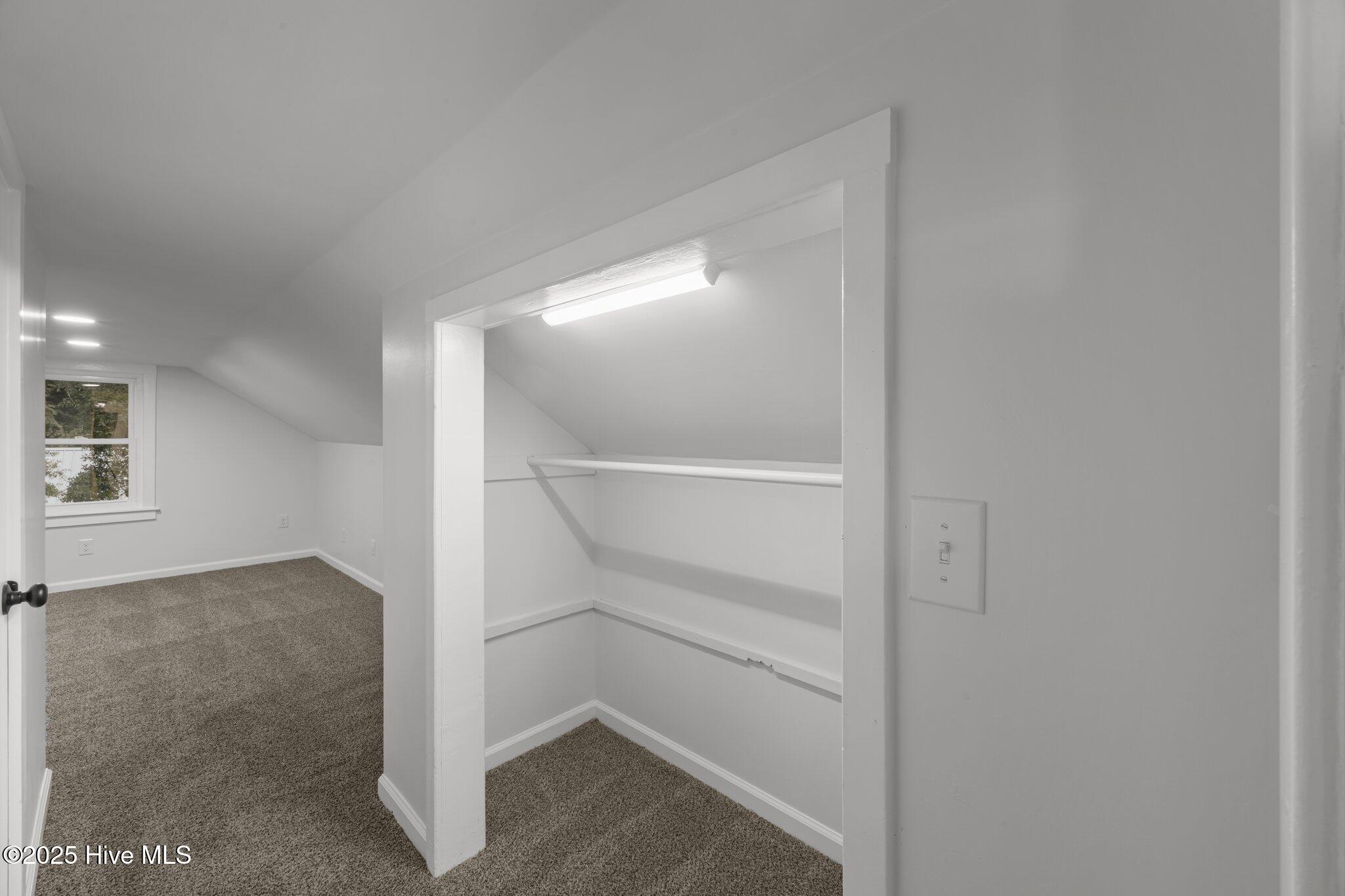 350 Hubert Boulevard