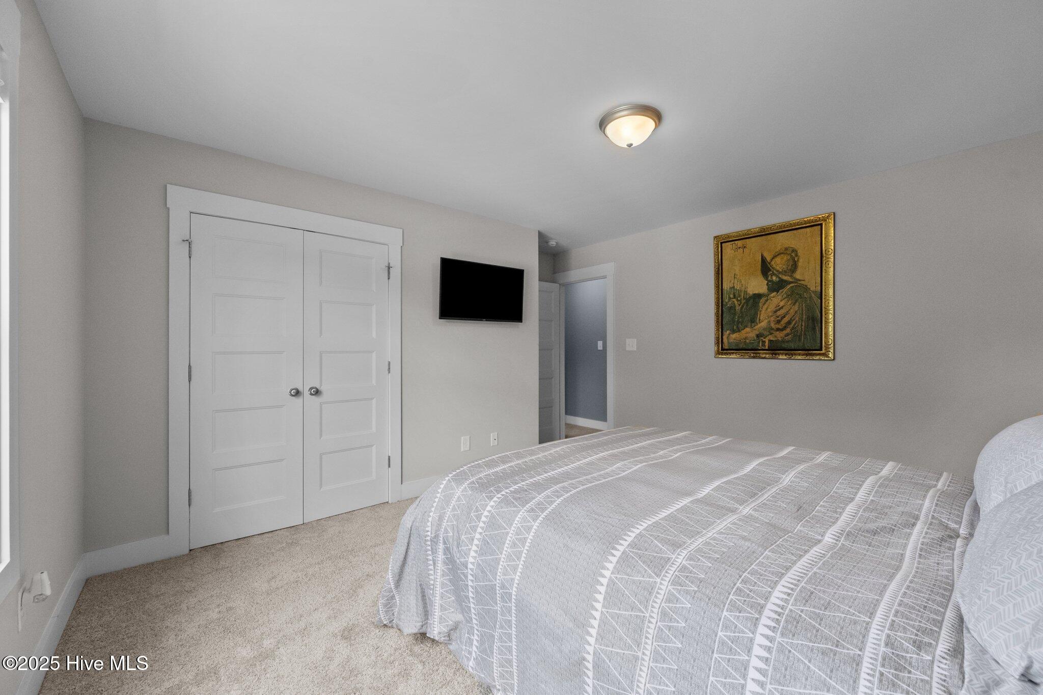 101 Lyall Lane