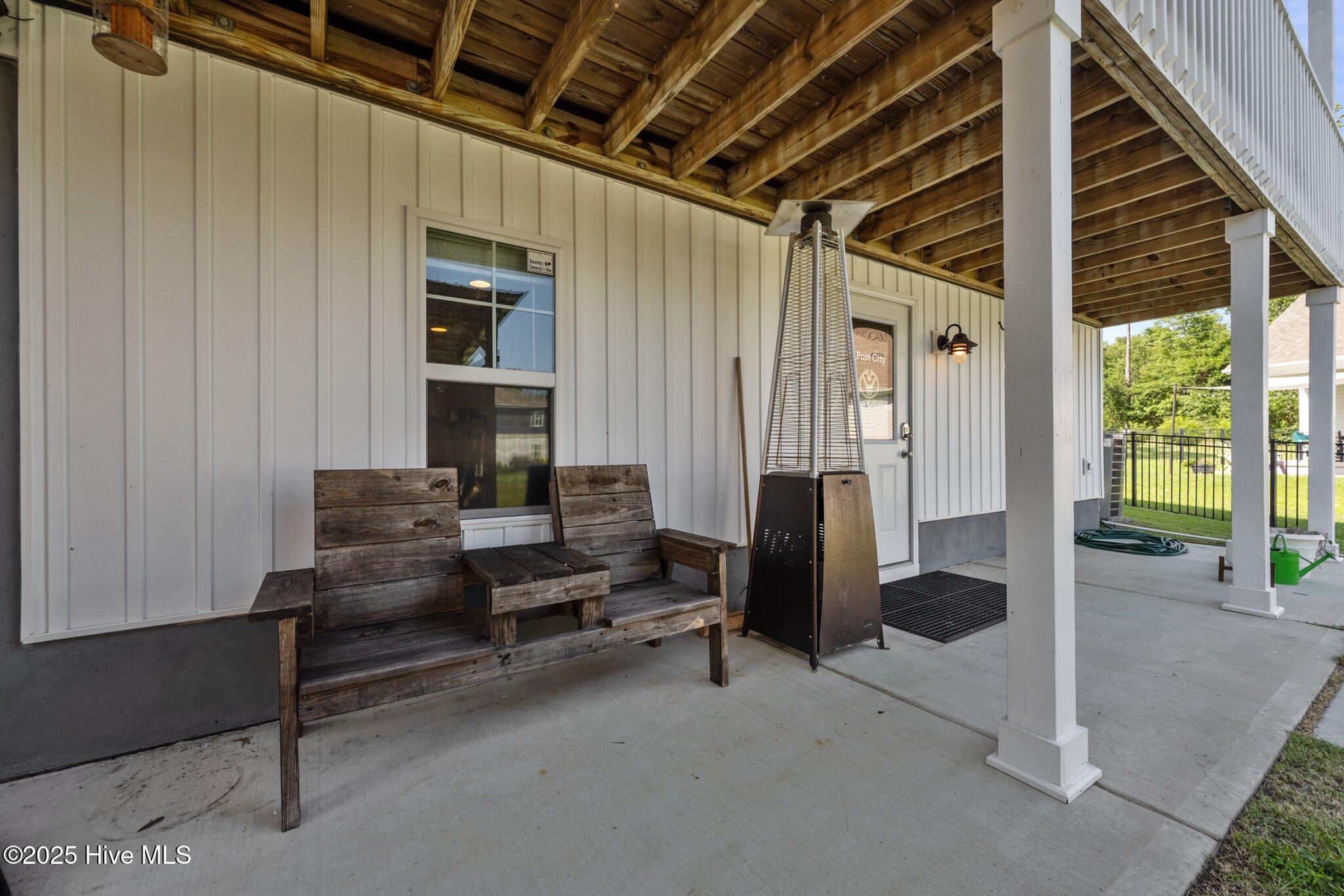101 Lyall Lane