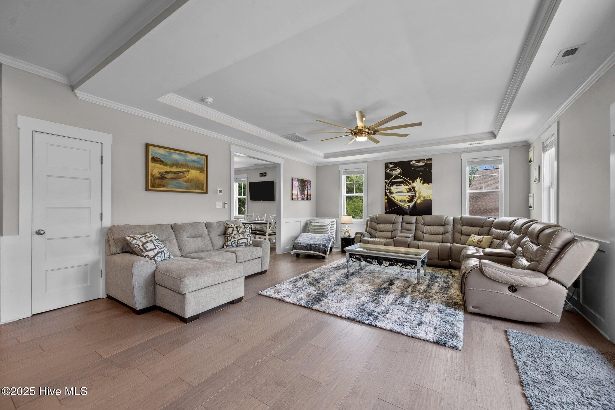101 Lyall Lane