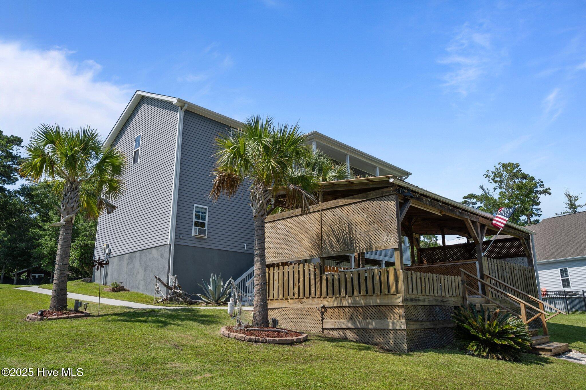 101 Lyall Lane