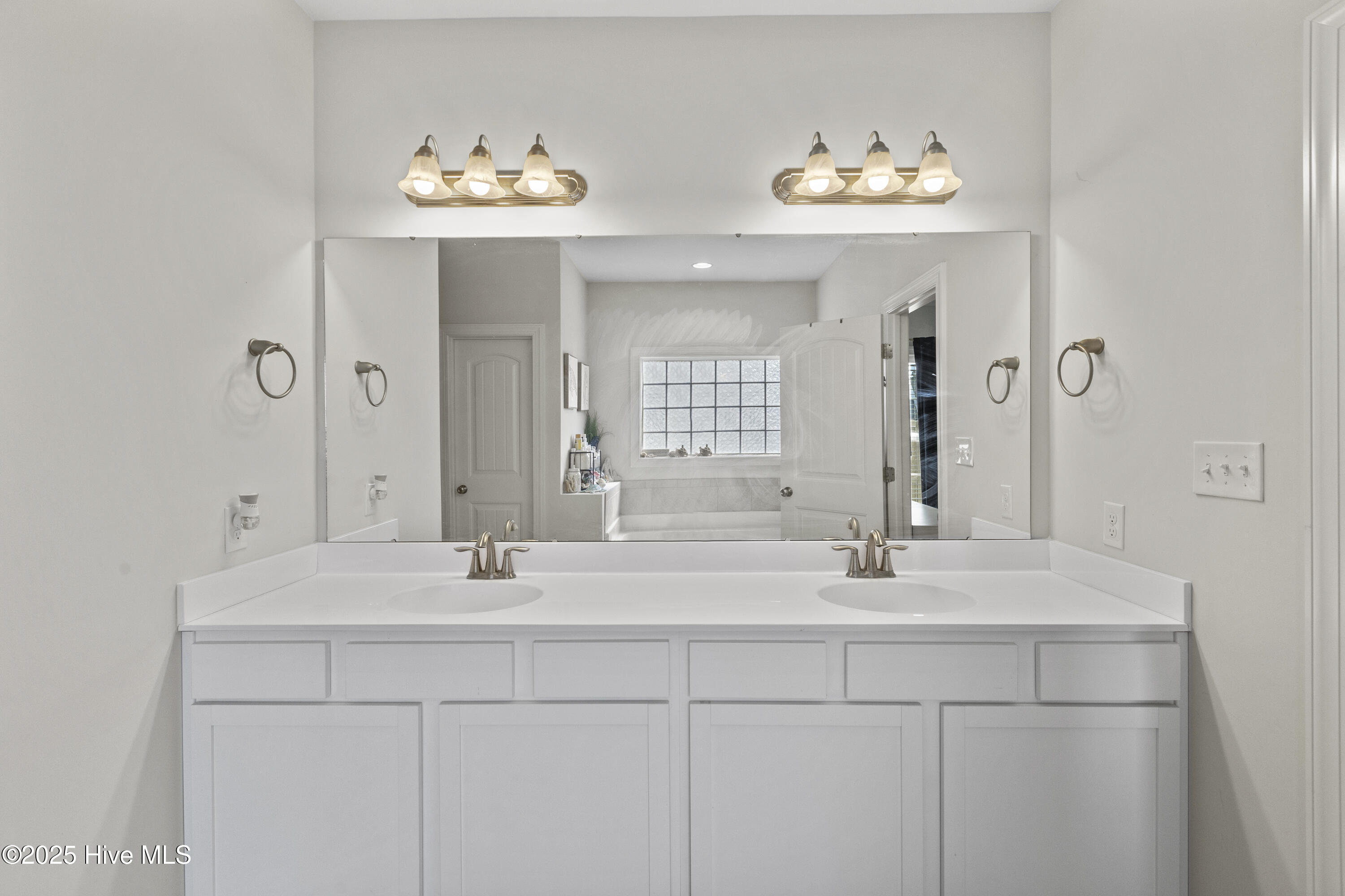 419 Nantucket Trail