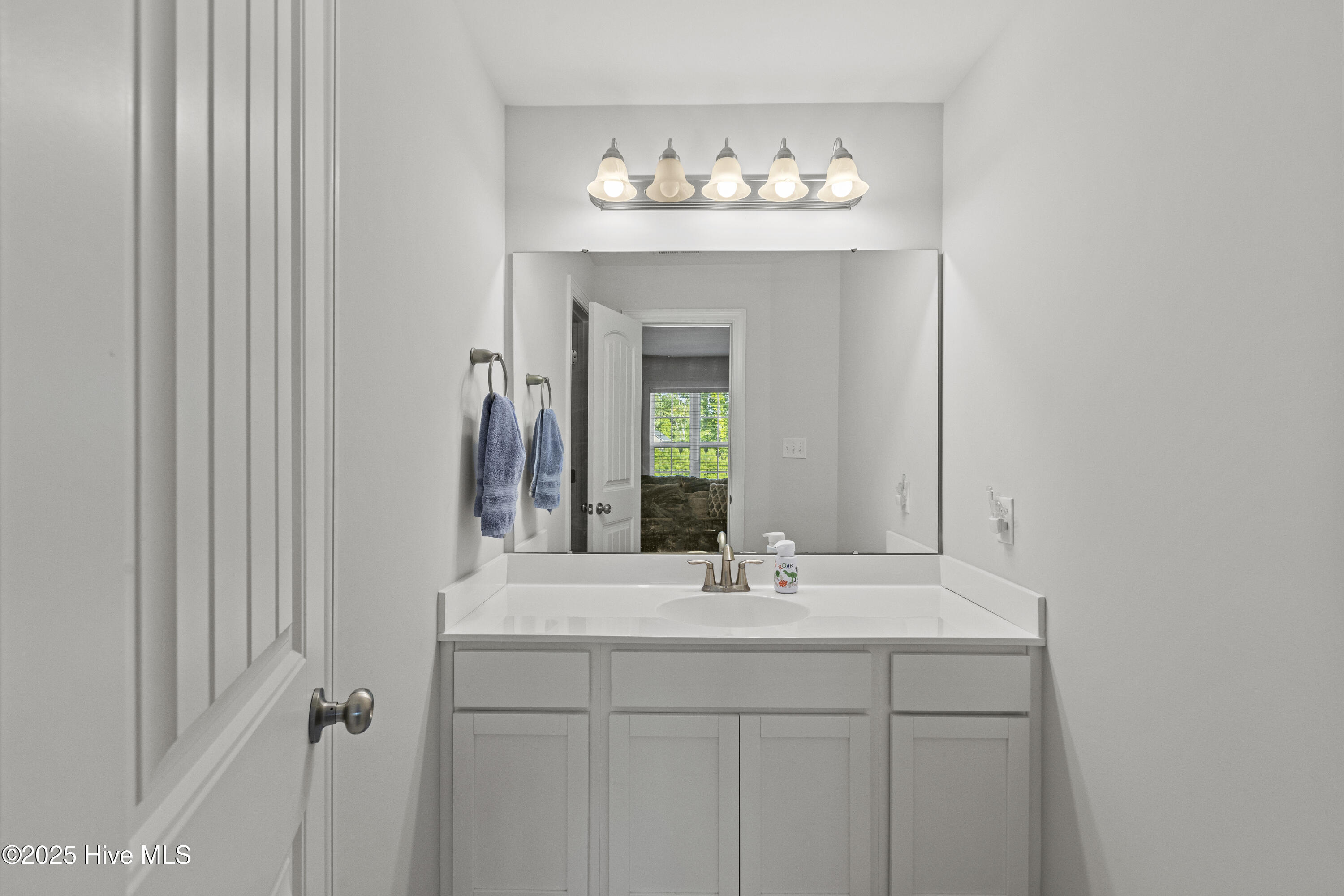 419 Nantucket Trail