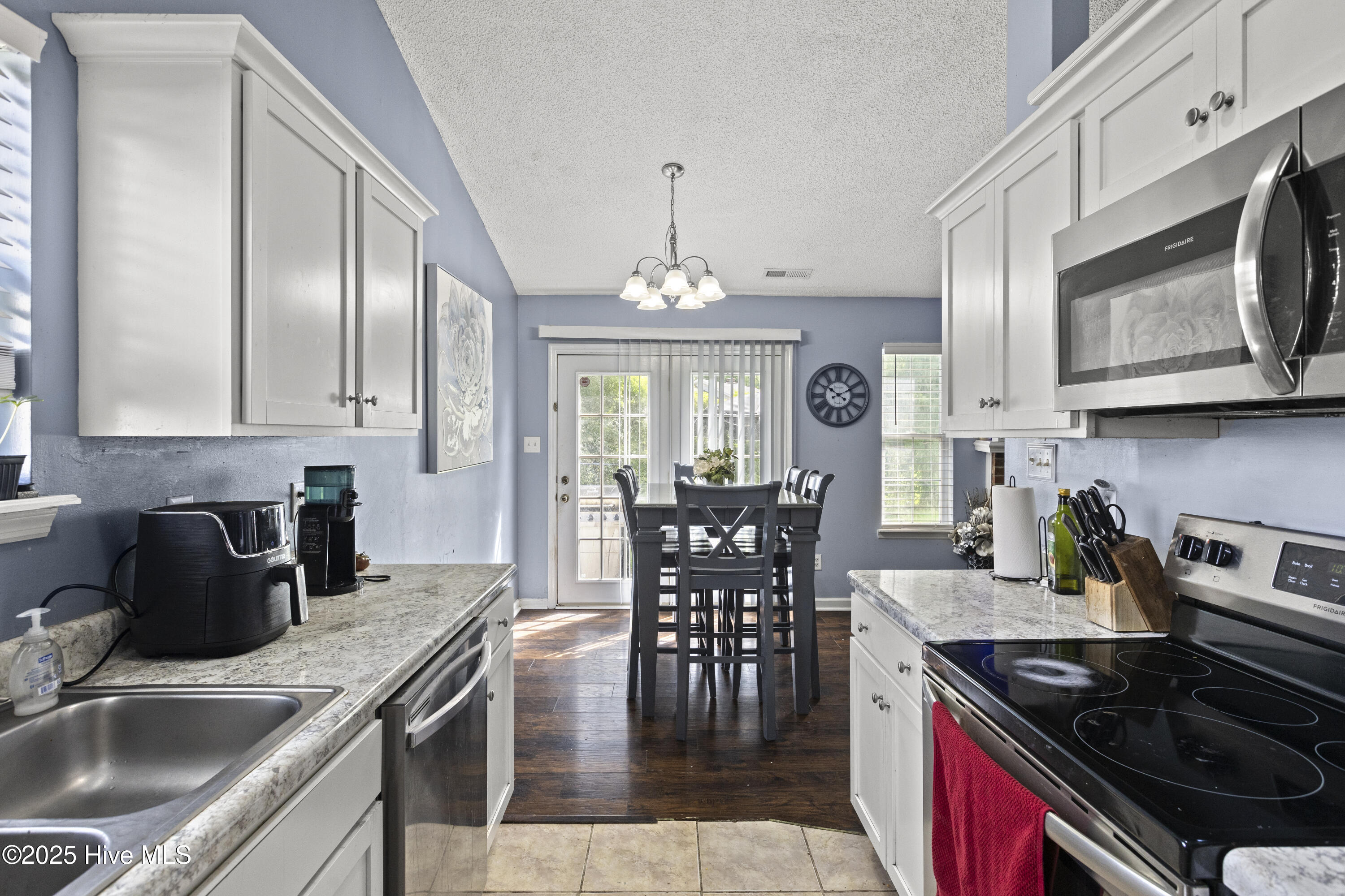 2610 Brookfield Drive