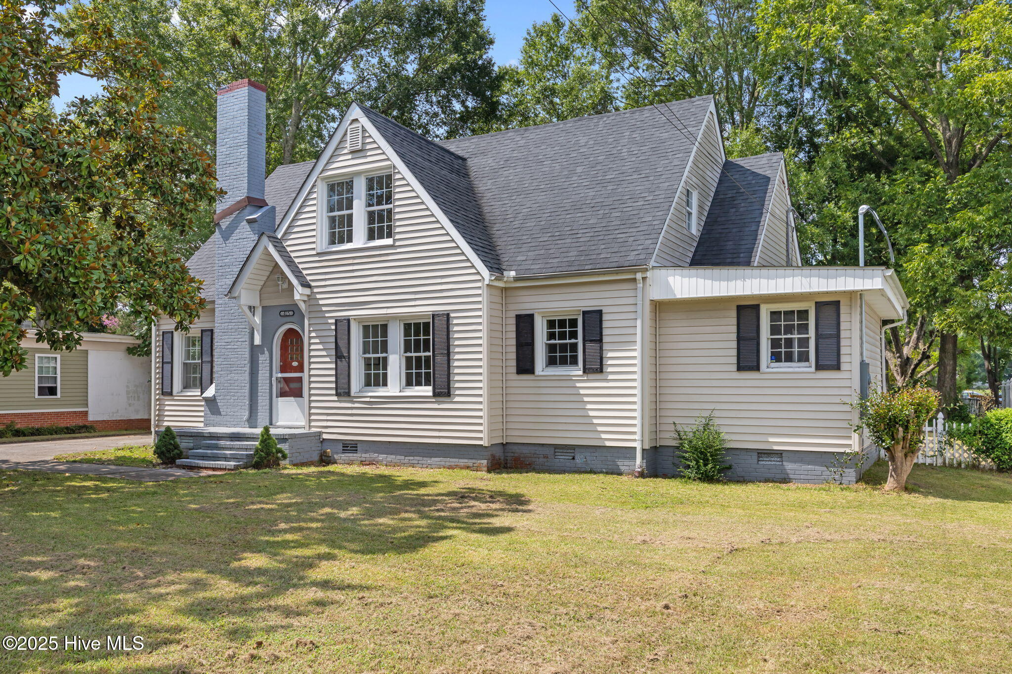 415 Bordeaux Street