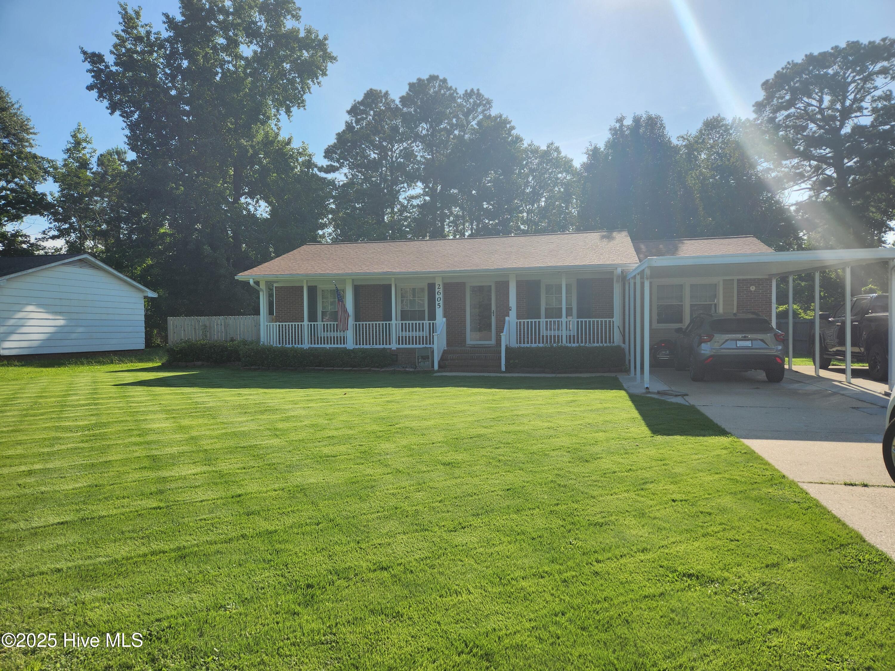 2605 Country Club Road