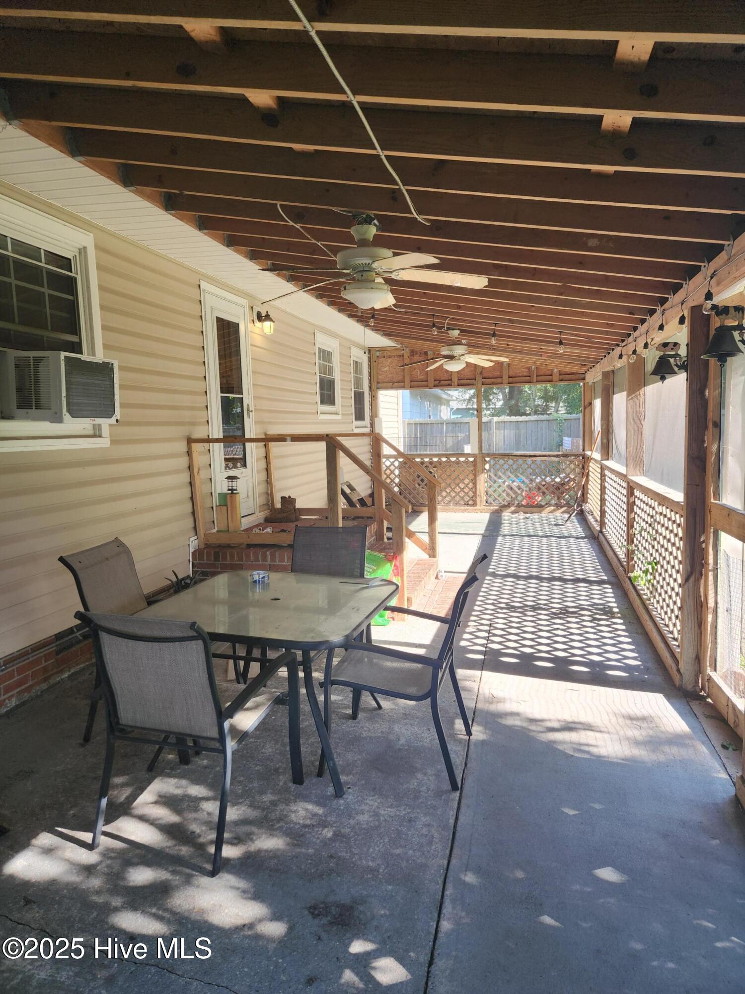 2605 Country Club Road