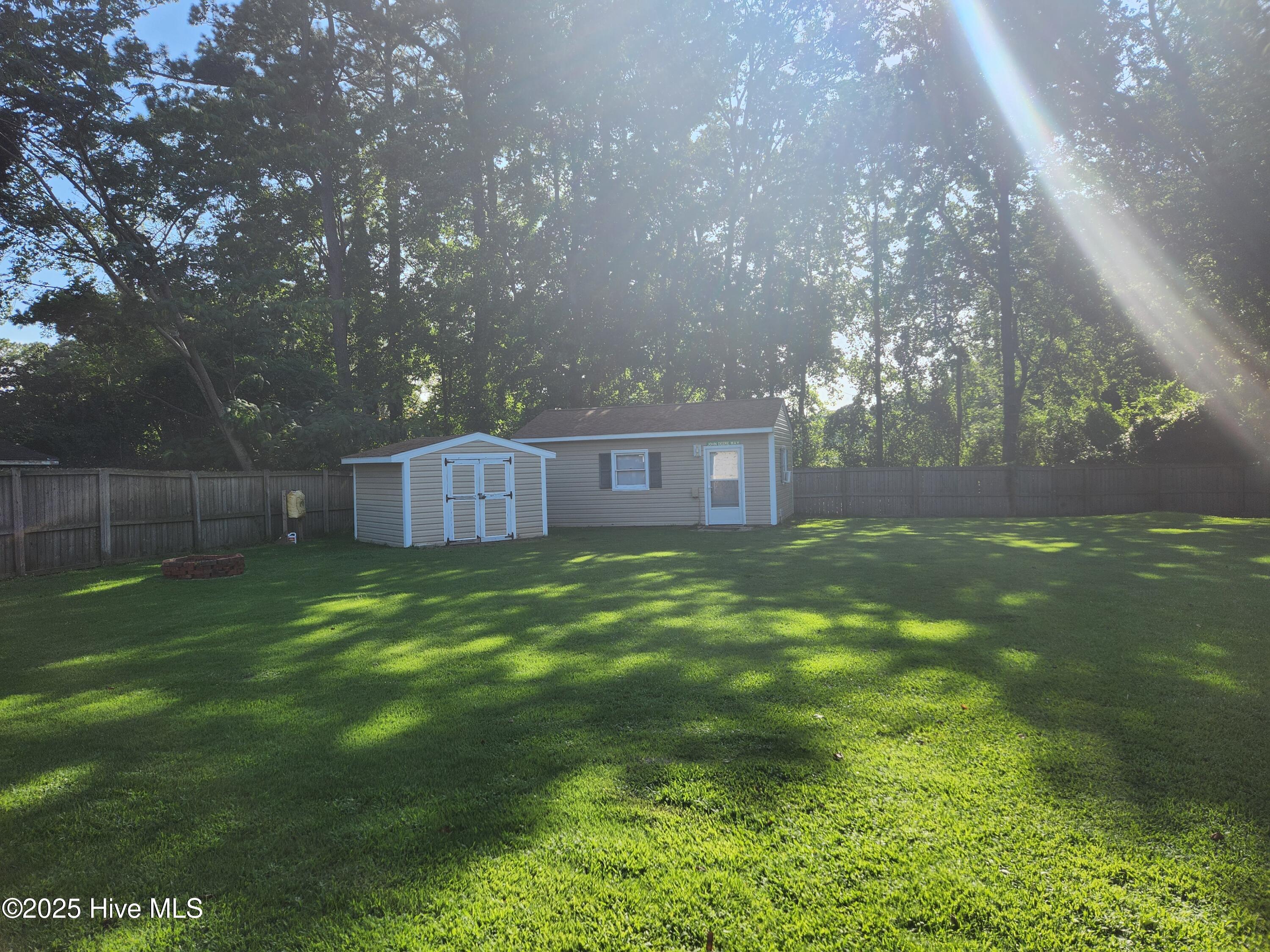 2605 Country Club Road
