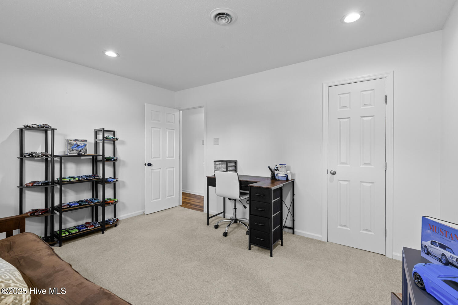 415 Shamrock Drive