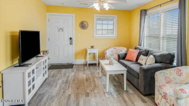 1501 N New River Drive, 201