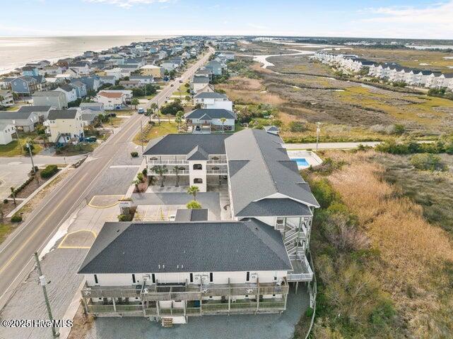 1501 N New River Drive, 201