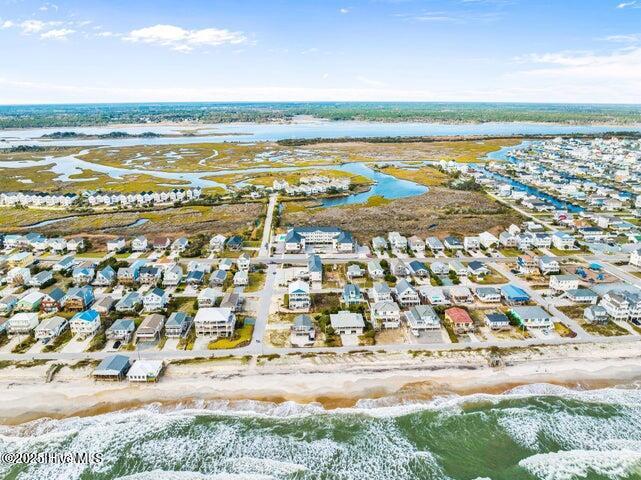 1501 N New River Drive, 202