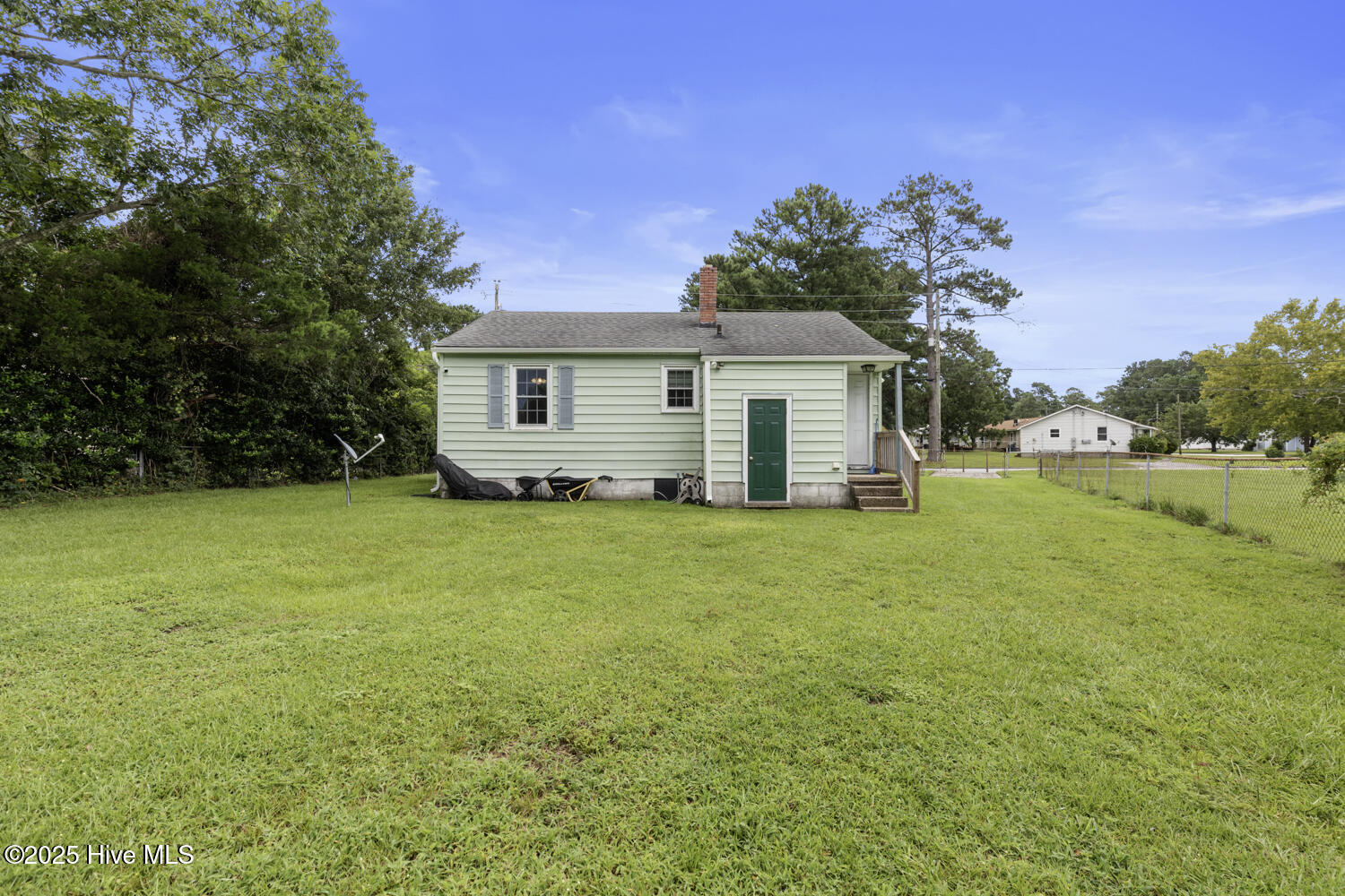 401 New River Drive