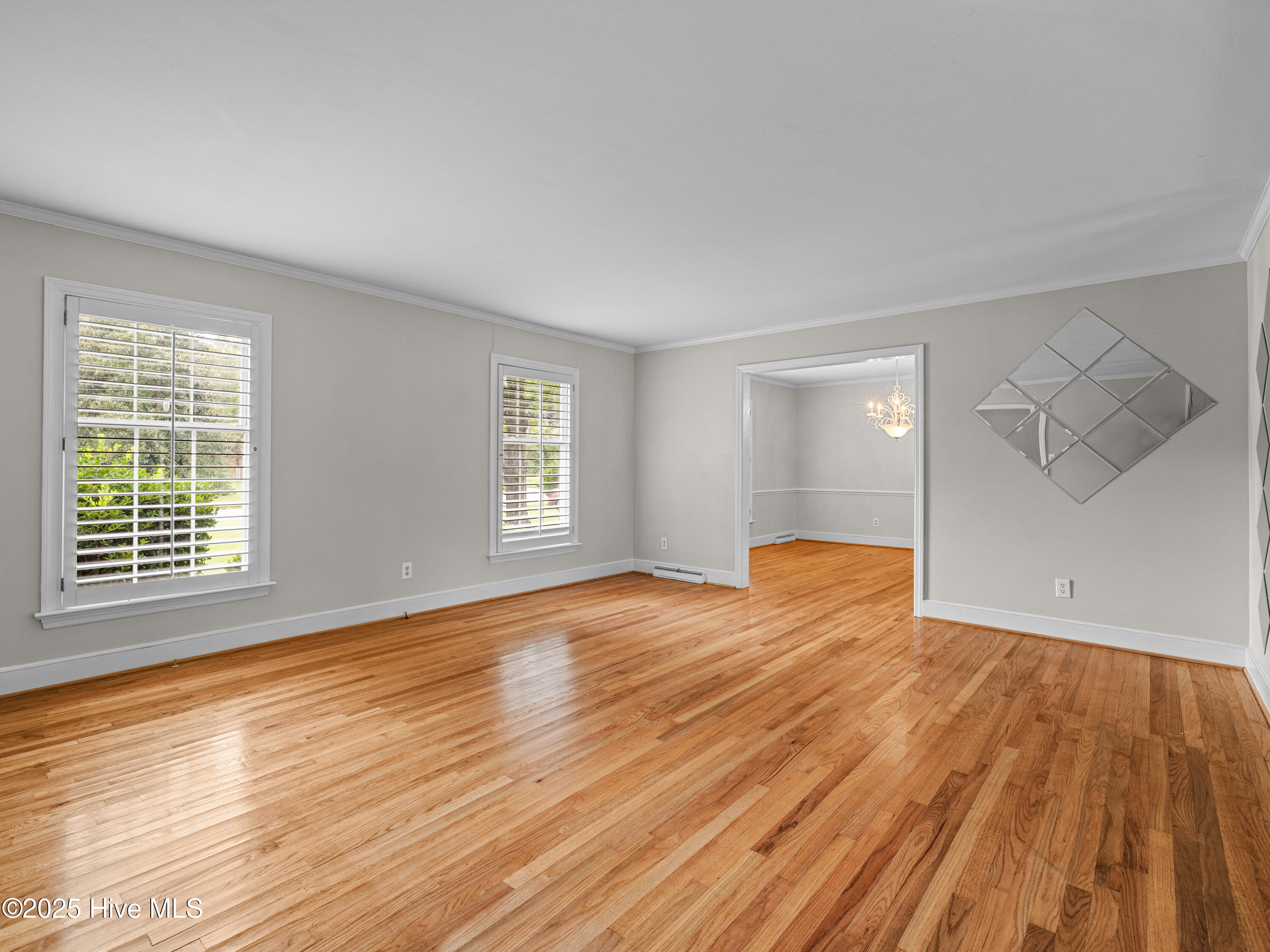 1911 Pawnee Drive