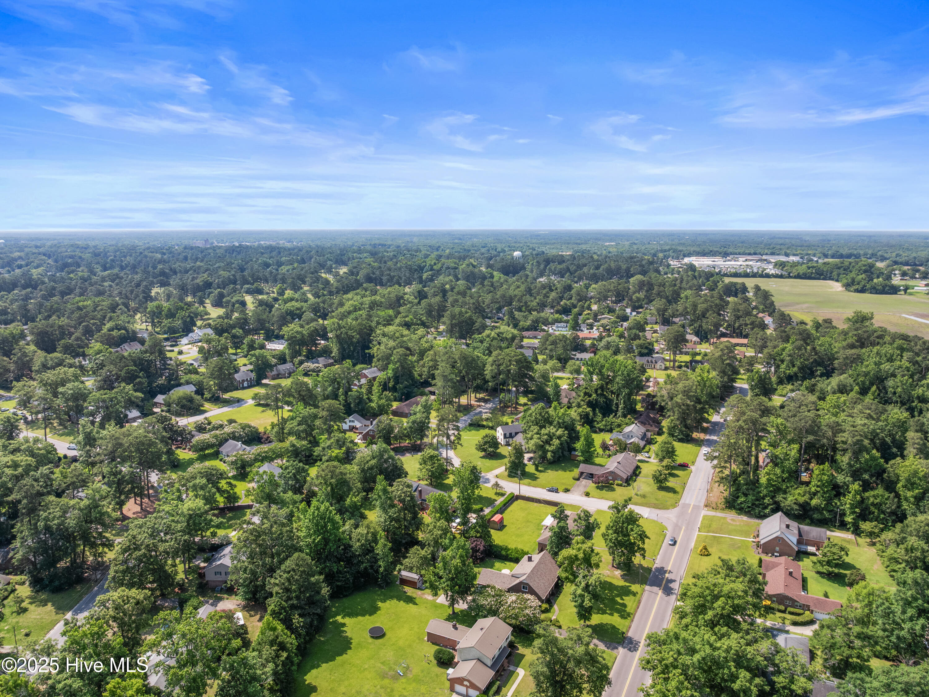 1911 Pawnee Drive