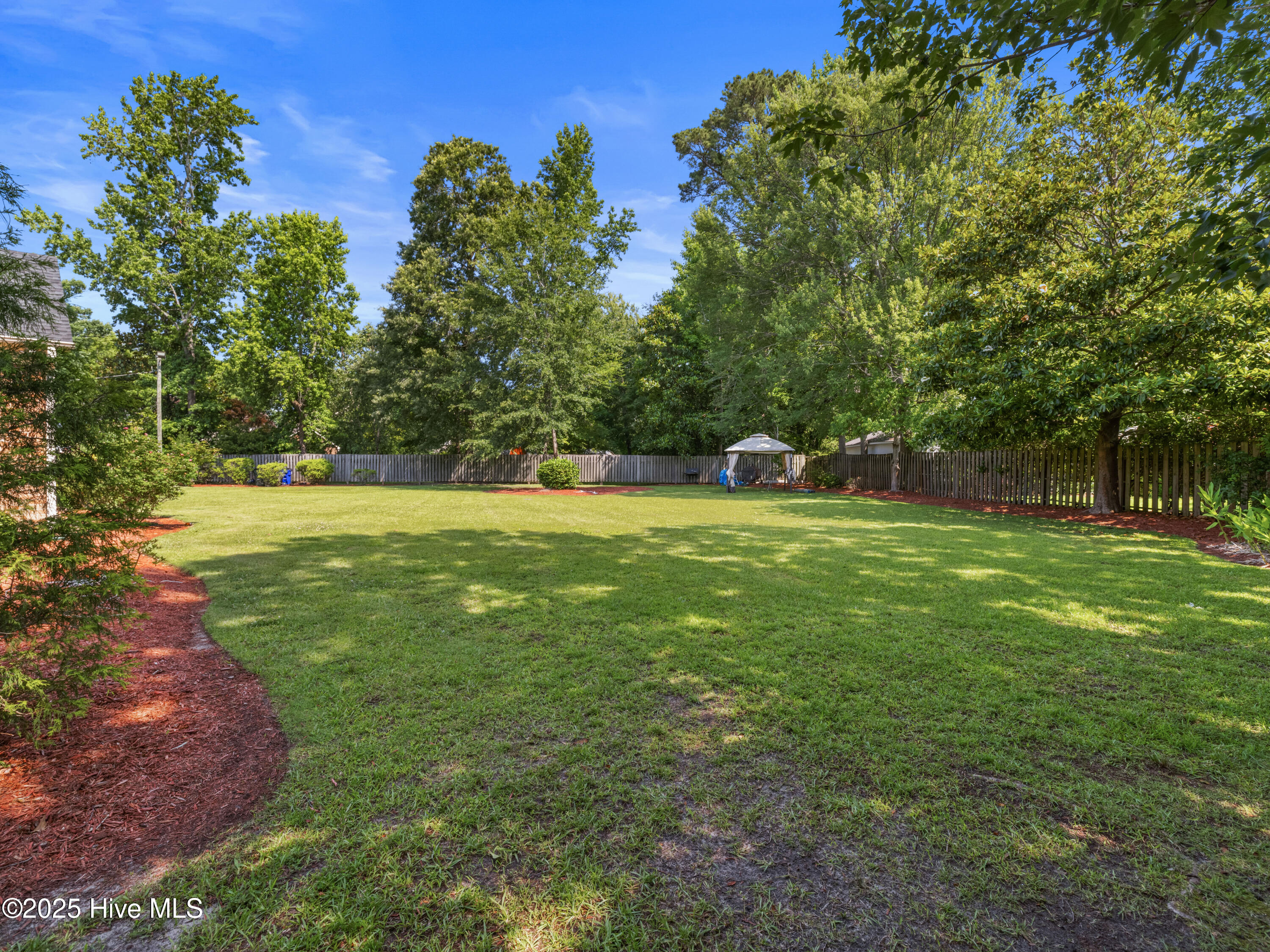 1911 Pawnee Drive