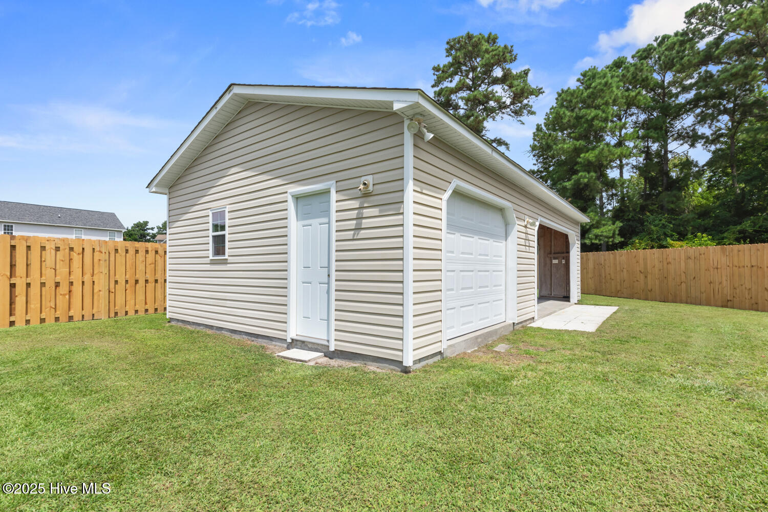 105 Pinyon Court