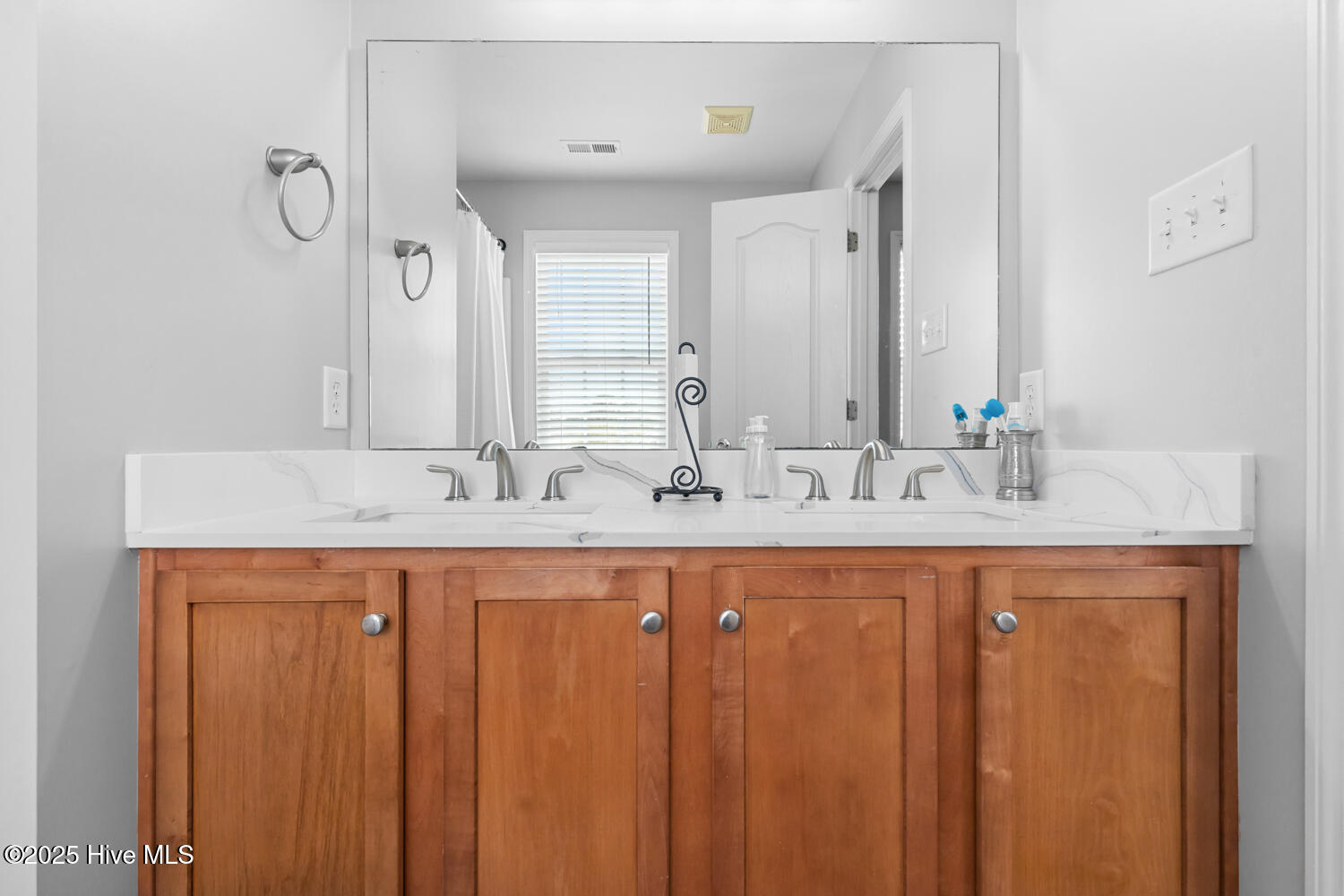 105 Pinyon Court