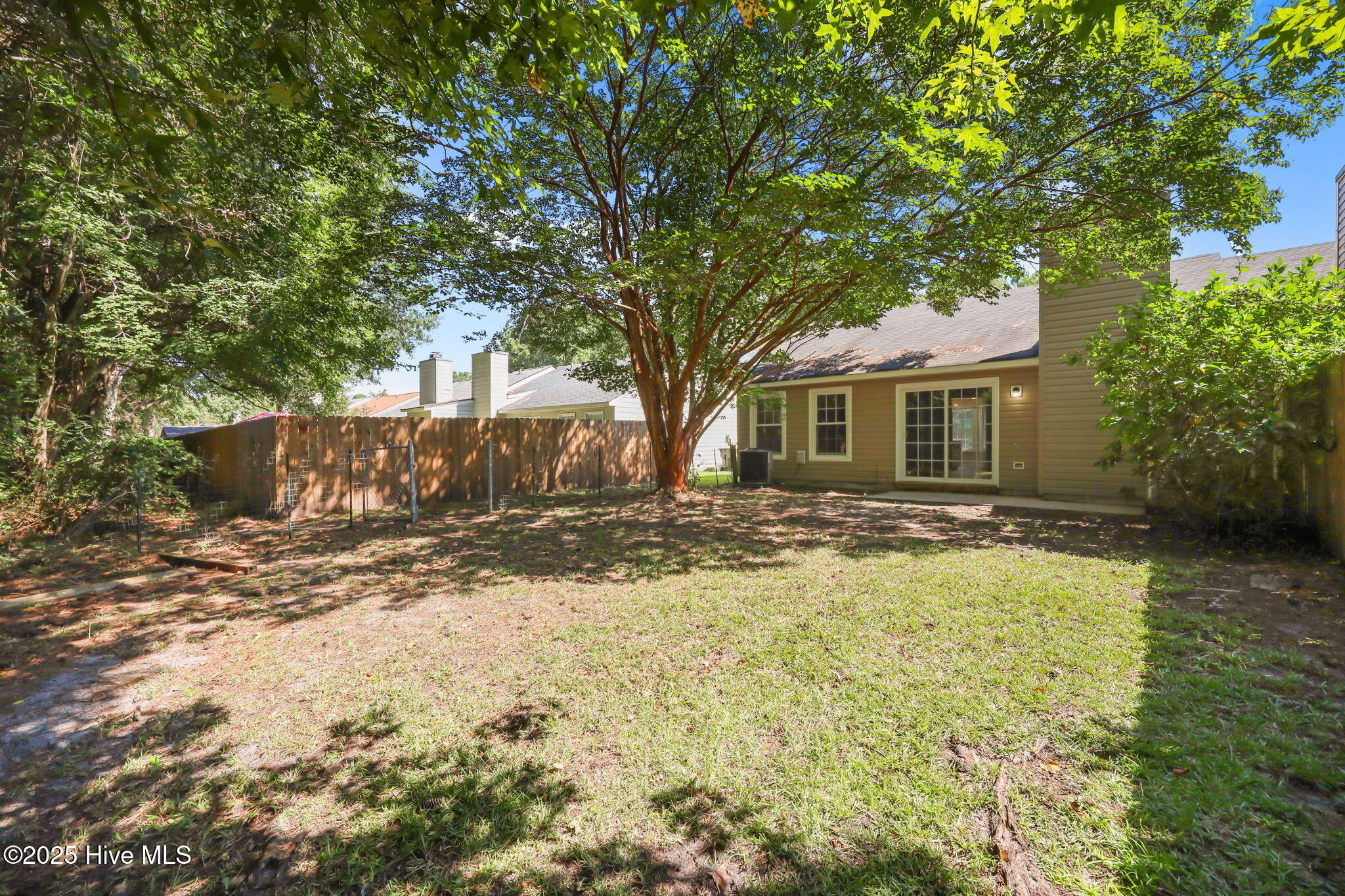 1947 Rolling Ridge Drive