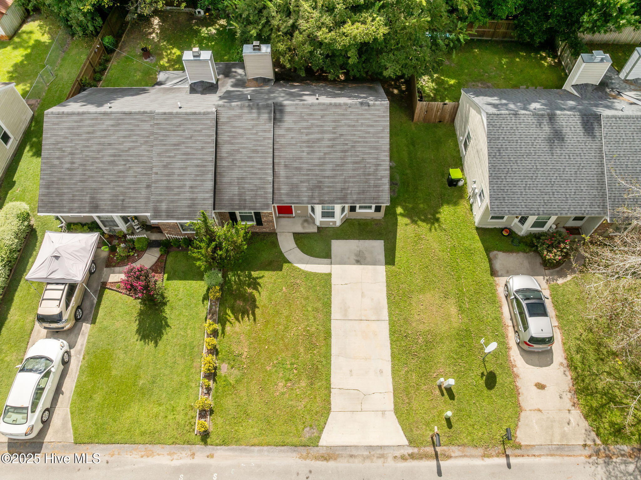 1947 Rolling Ridge Drive