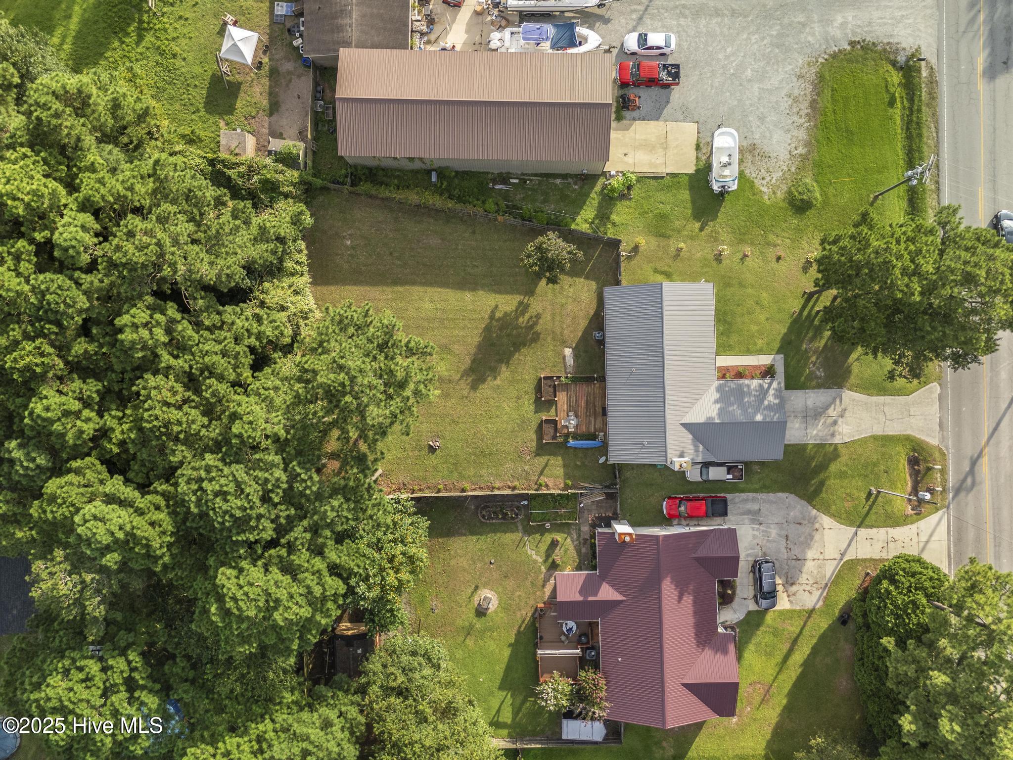 625 Queens Creek Road