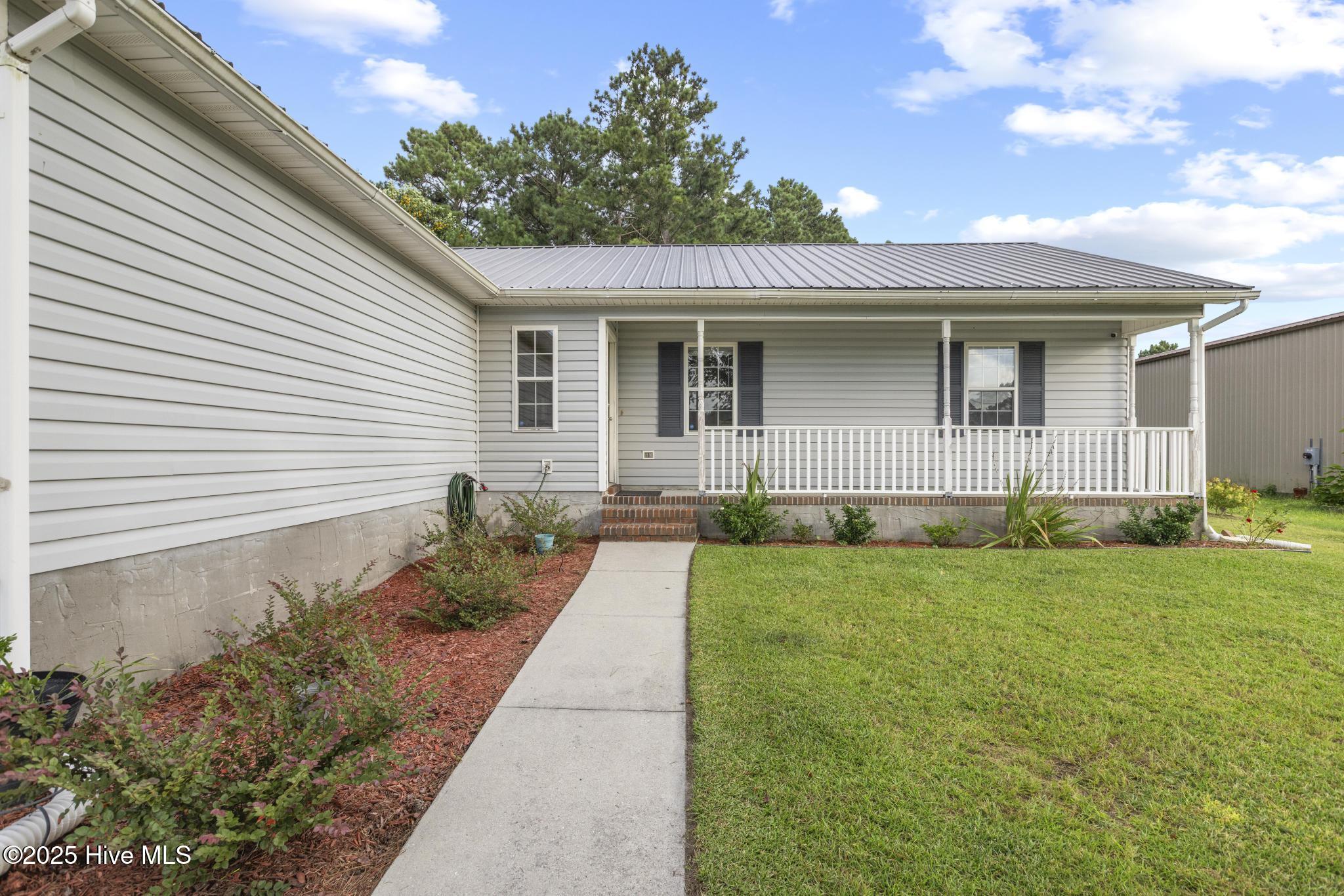 625 Queens Creek Road