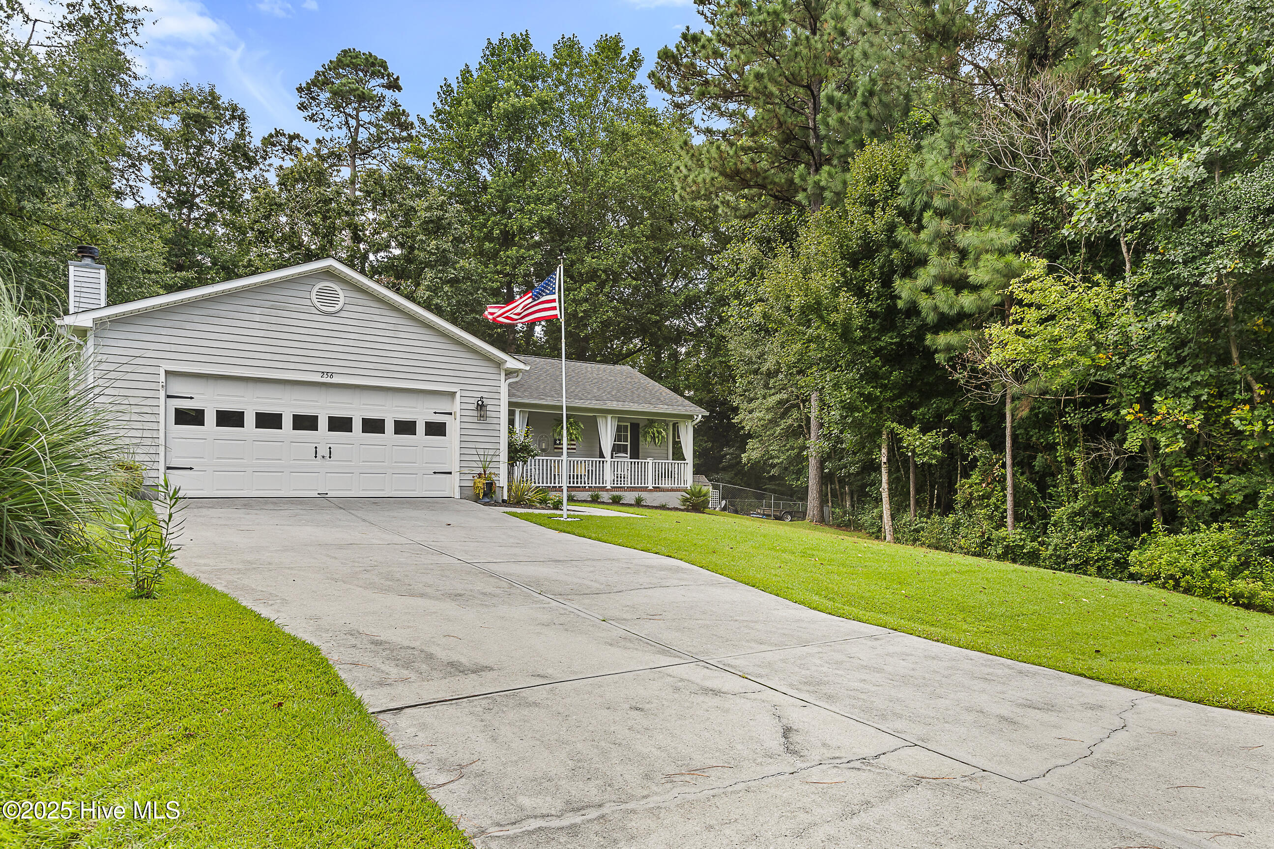 256 S Creek Drive