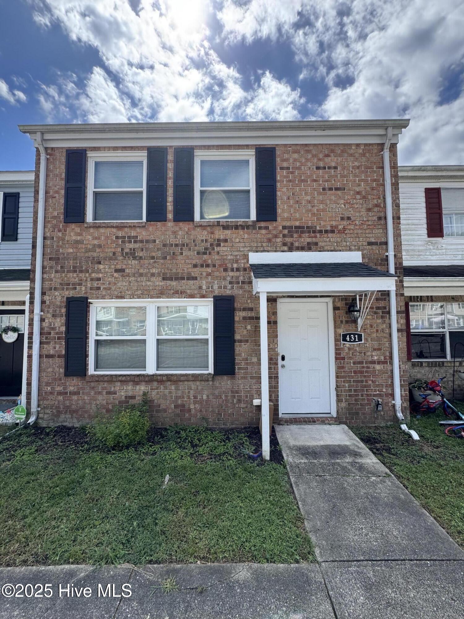 431 Myrtlewood Circle