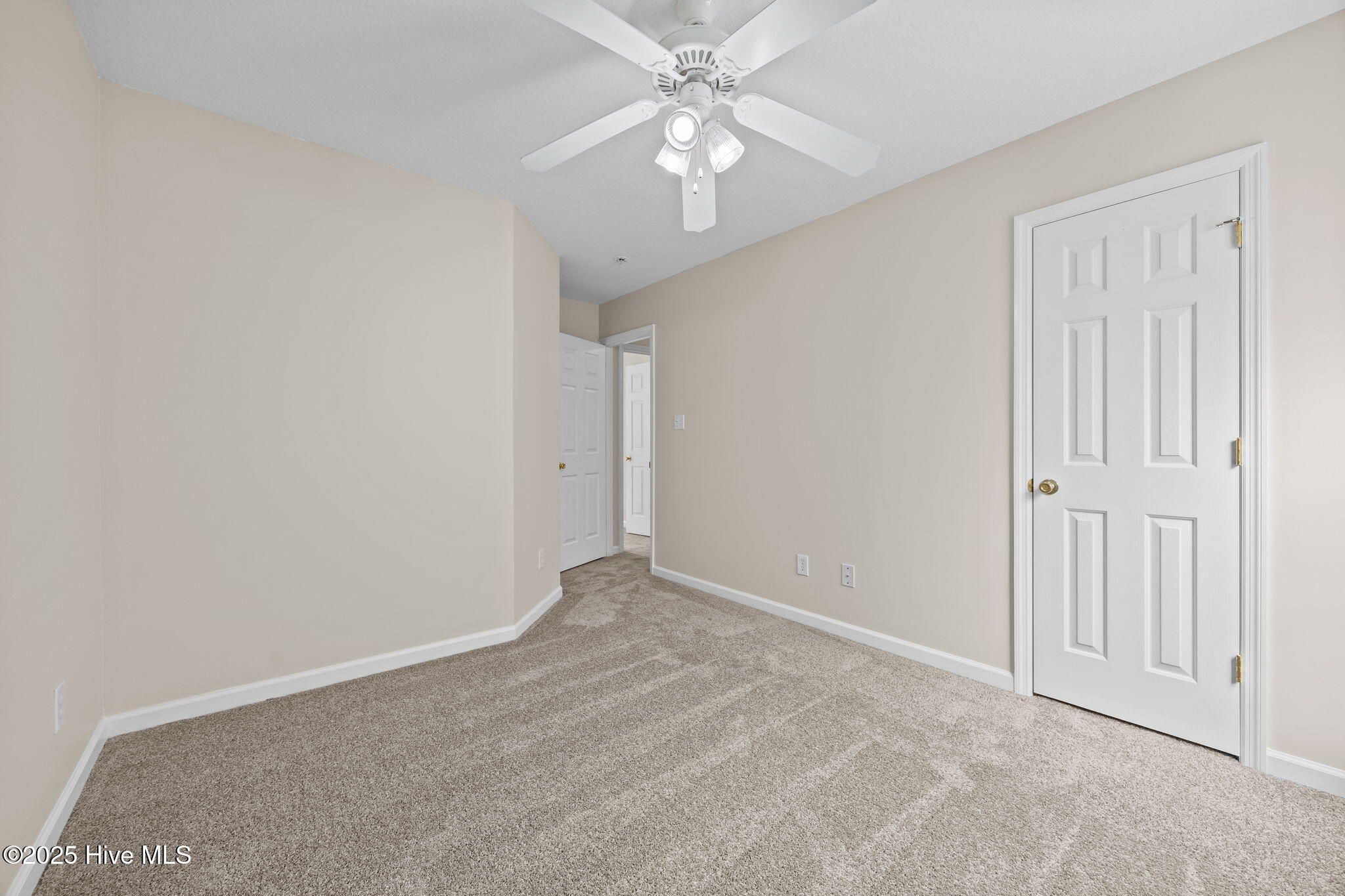 2230 Greenwood Court