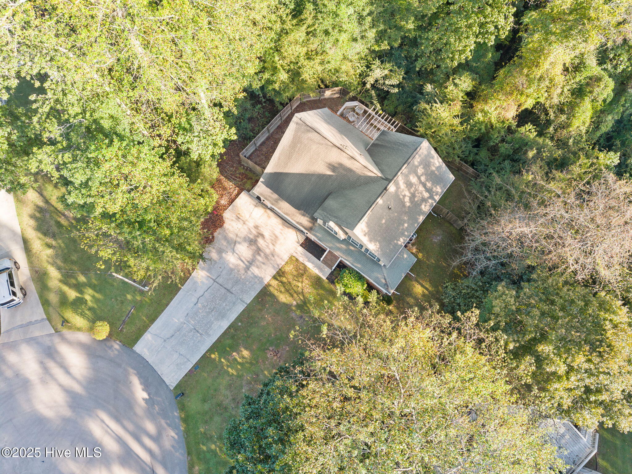 2230 Greenwood Court