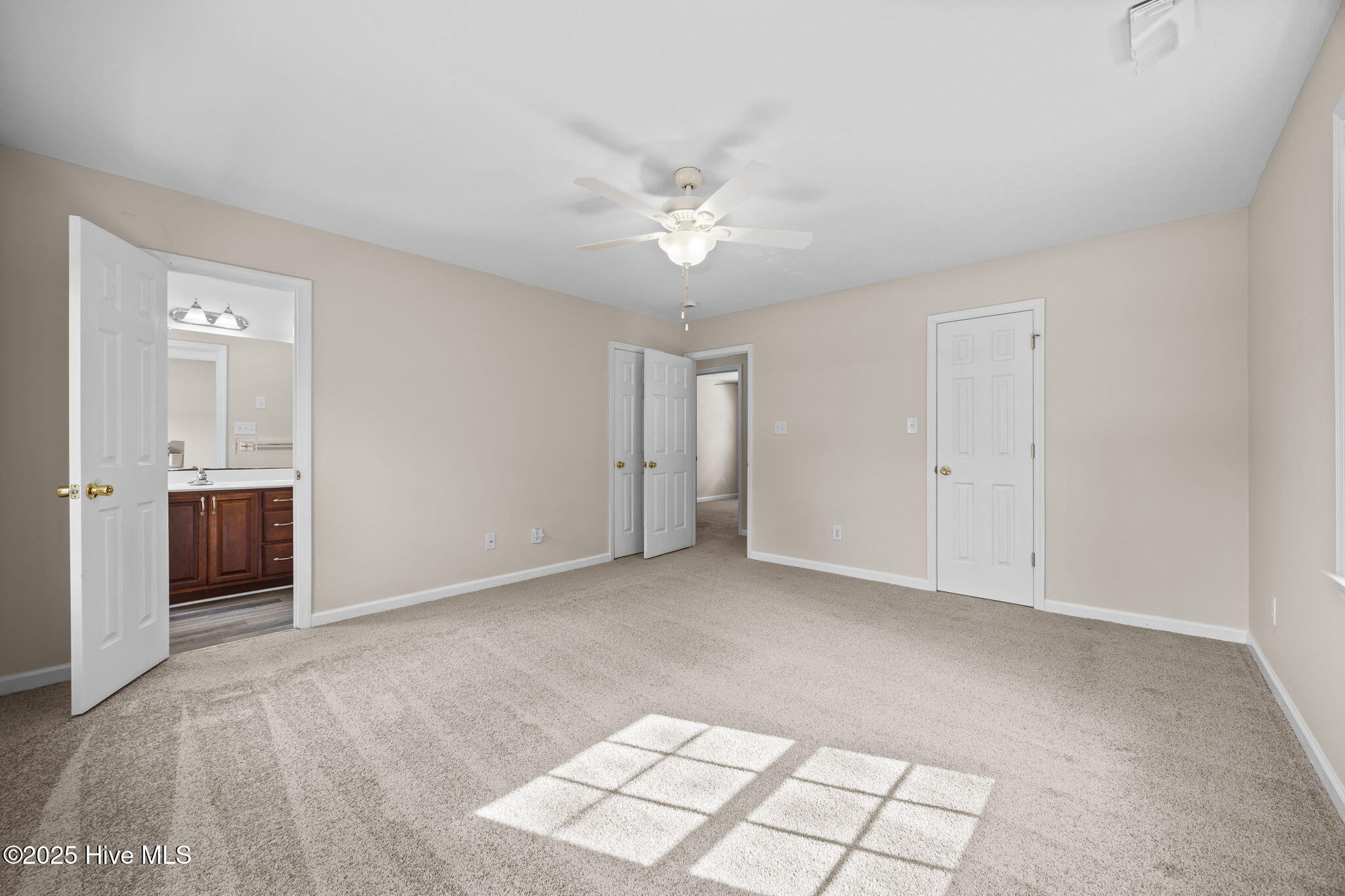 2230 Greenwood Court