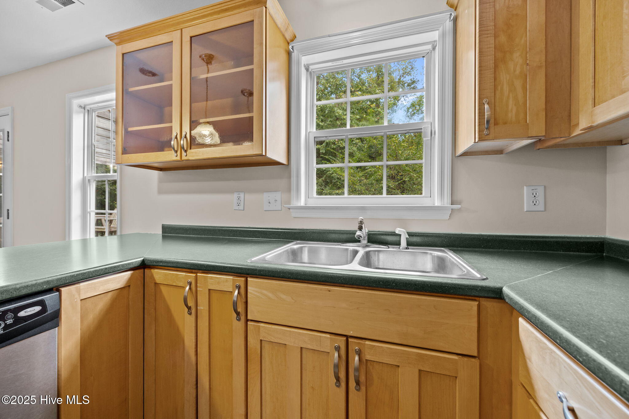 2230 Greenwood Court