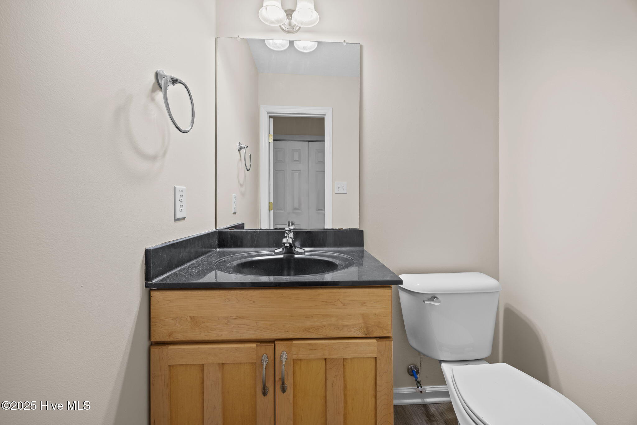 2230 Greenwood Court