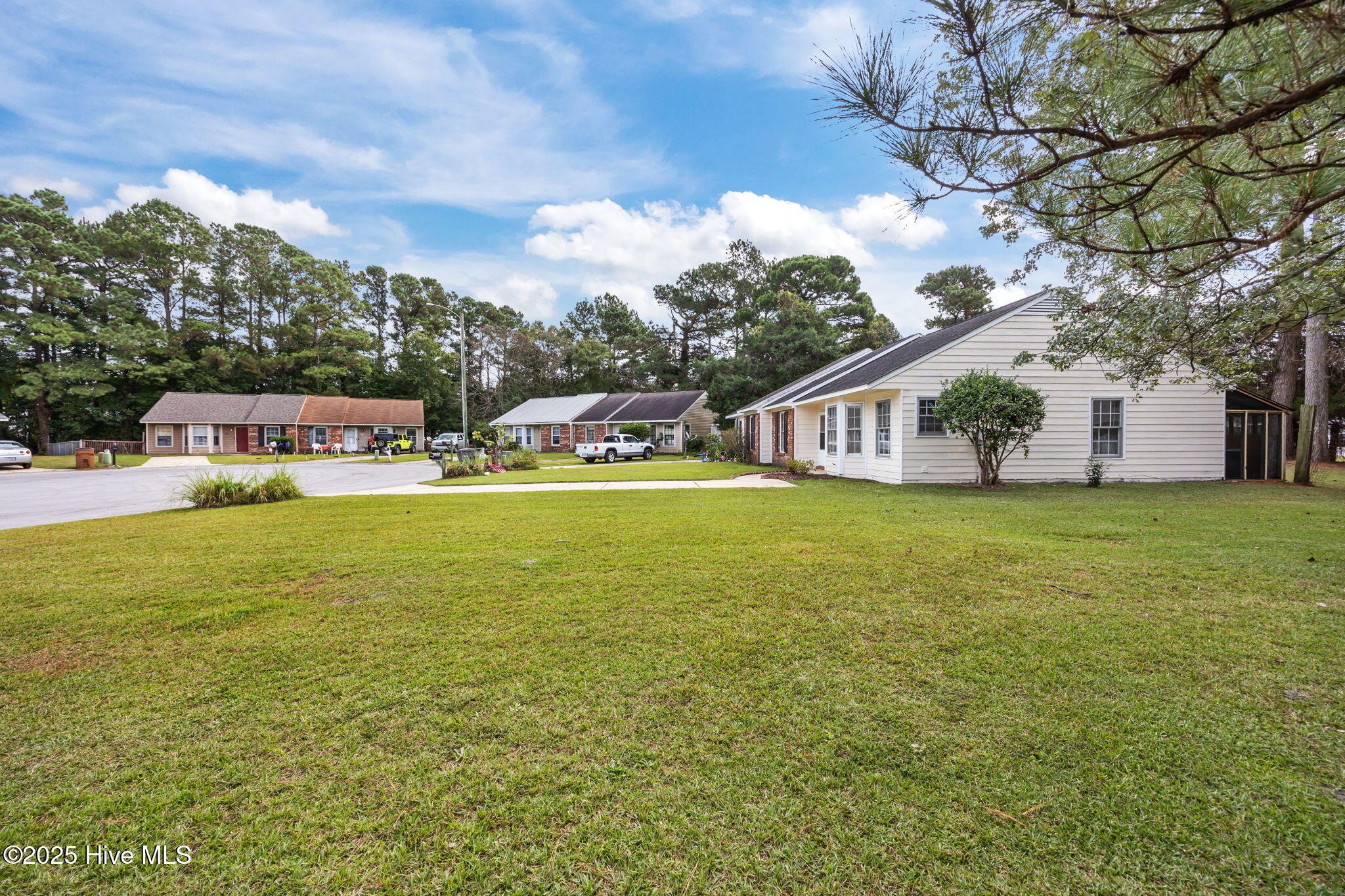 2500 Willow Crest Court