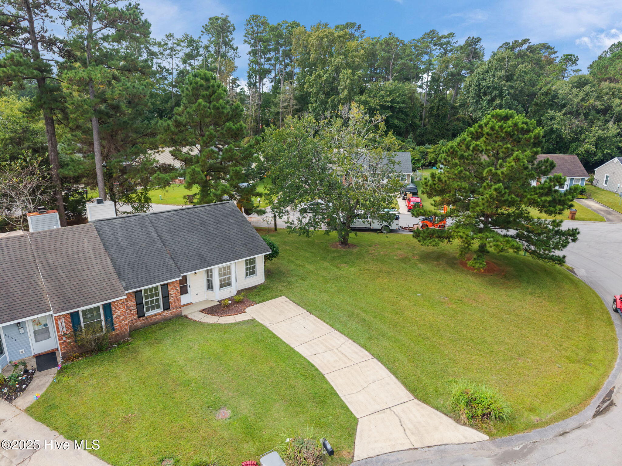 2500 Willow Crest Court