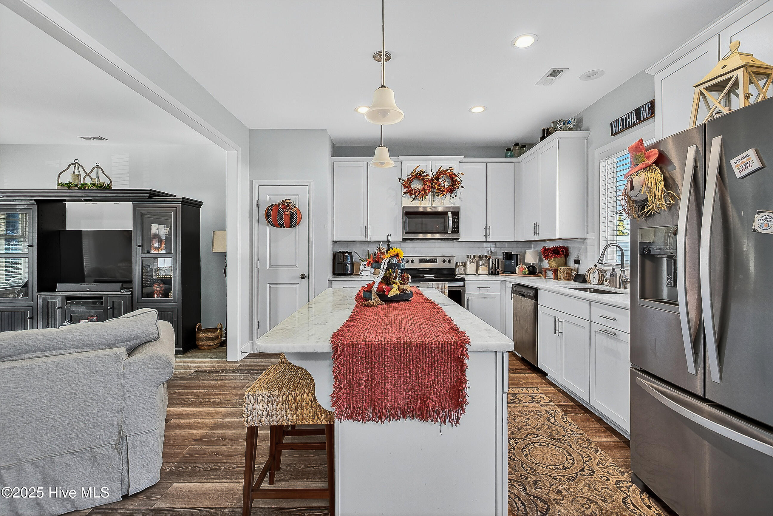 457 Jasmine Way