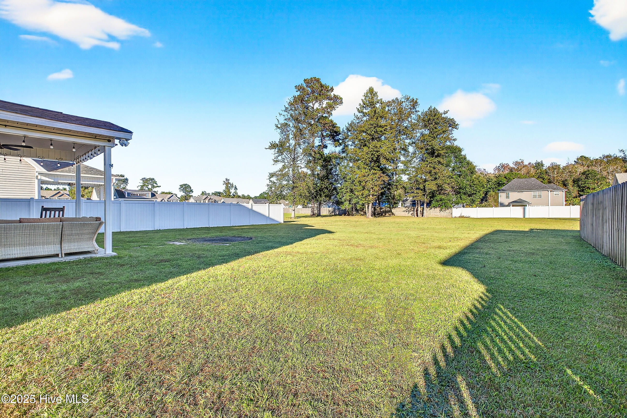 457 Jasmine Way