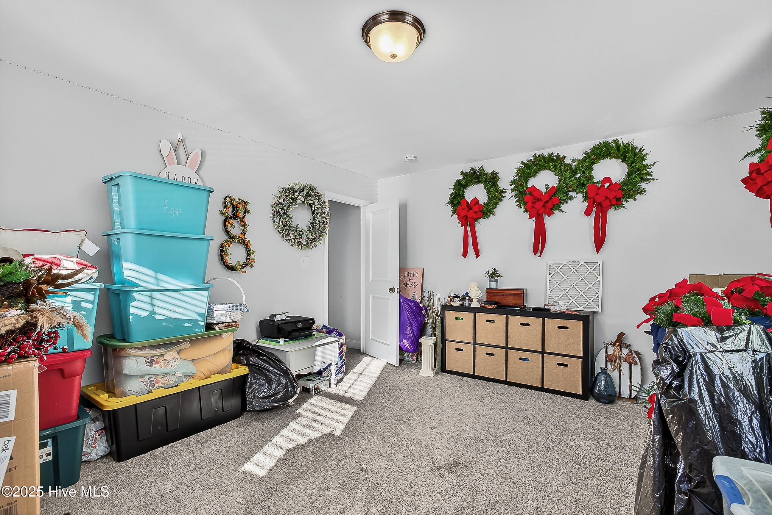 457 Jasmine Way