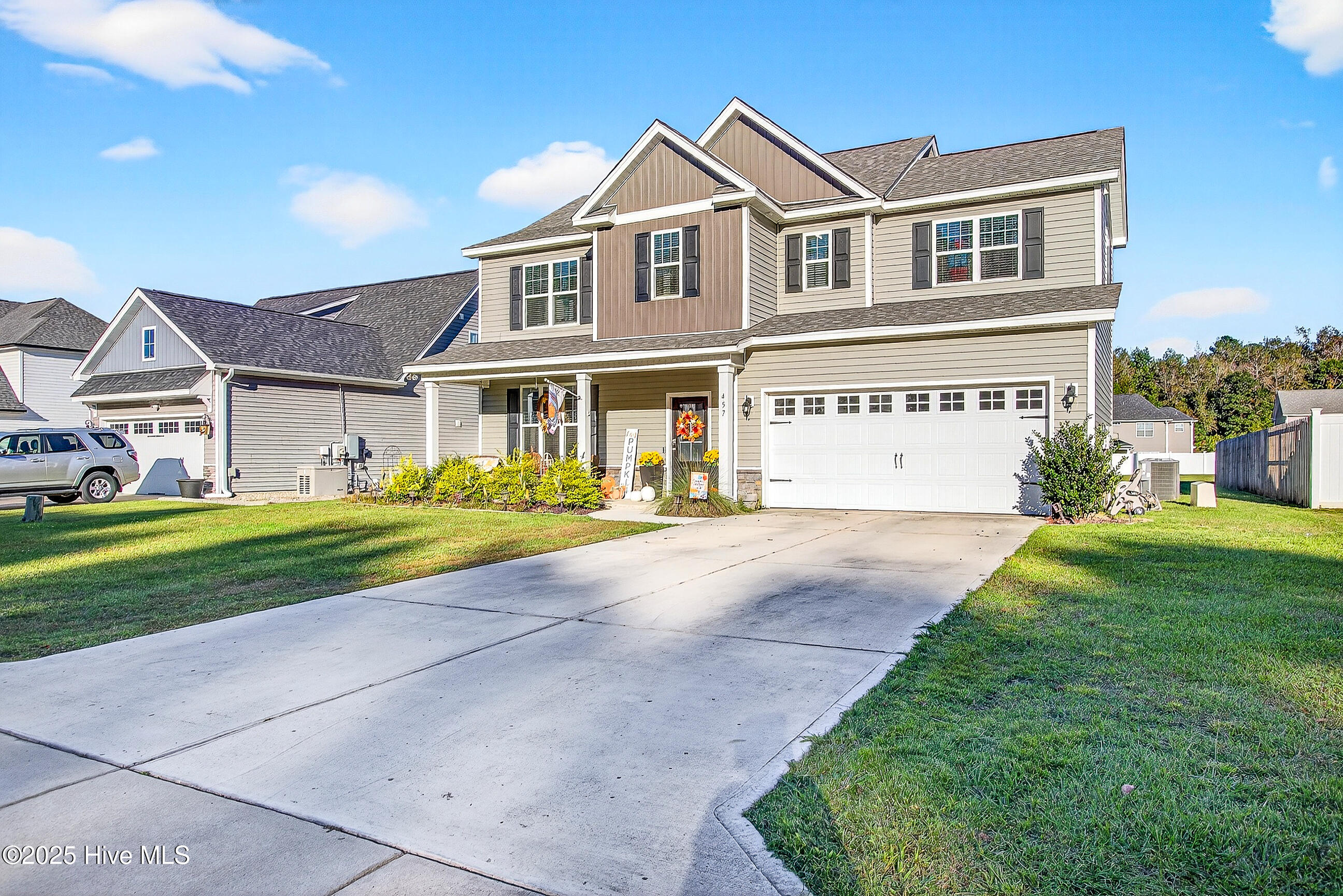457 Jasmine Way