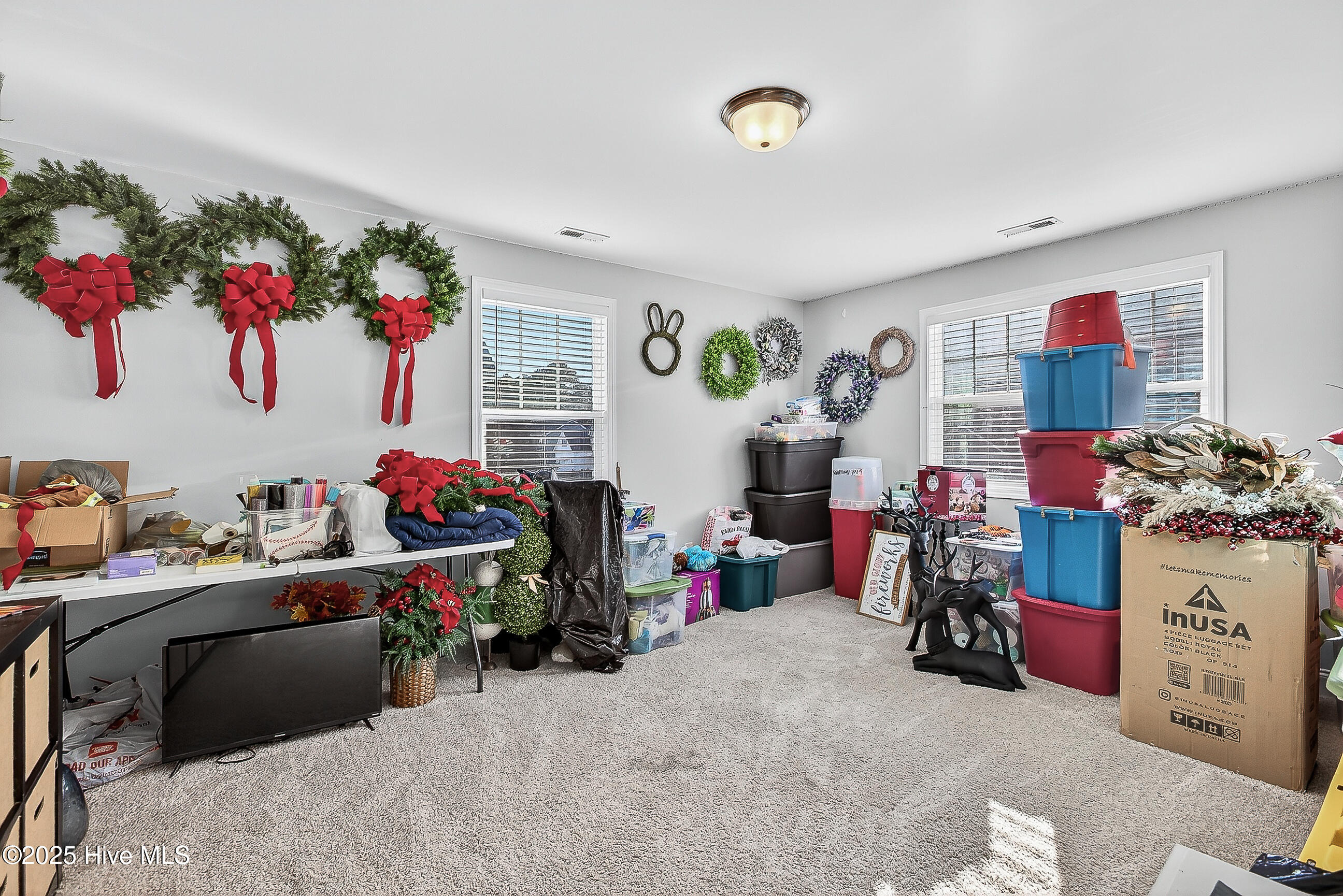 457 Jasmine Way