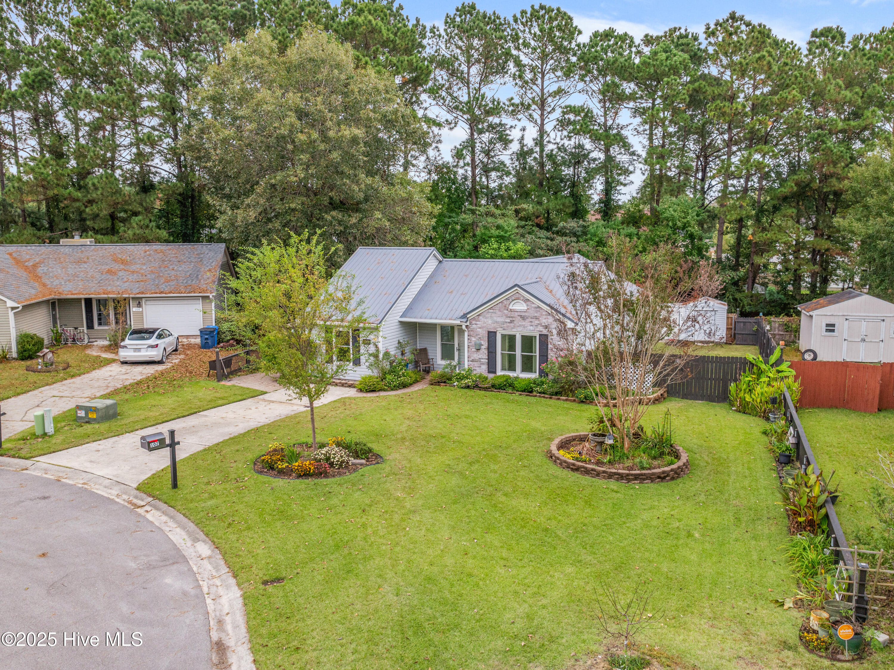 102 W Cameron Court, Jacksonville