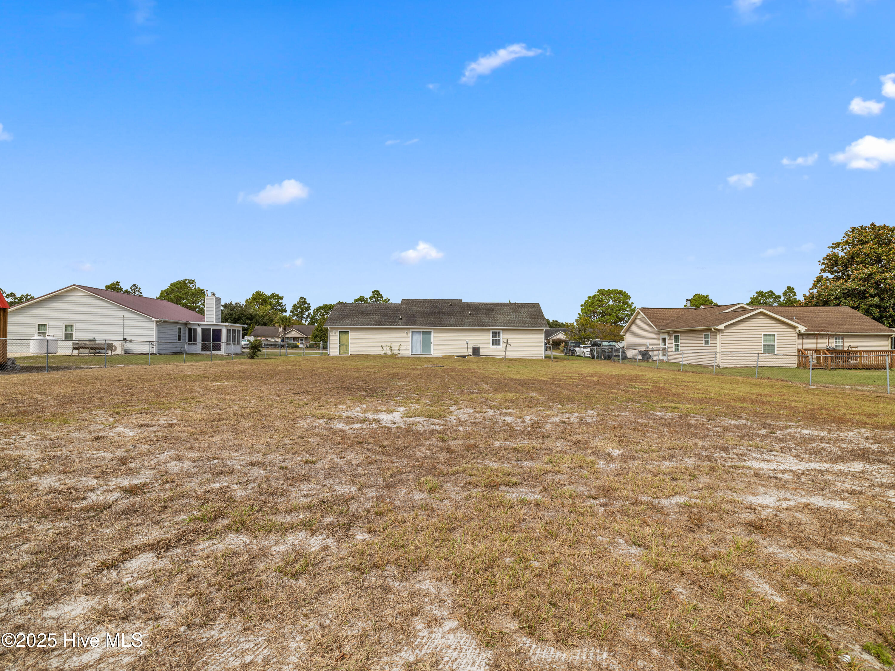 202 Dayrell Drive, Hubert