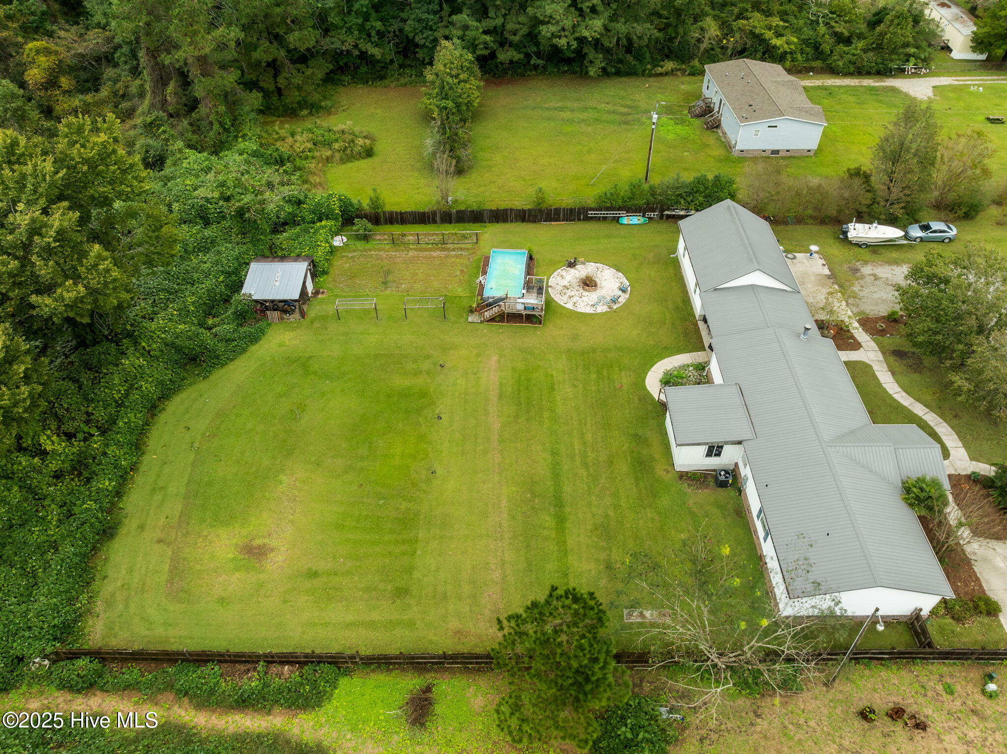 233 Belgrade Swansboro Road, Stella