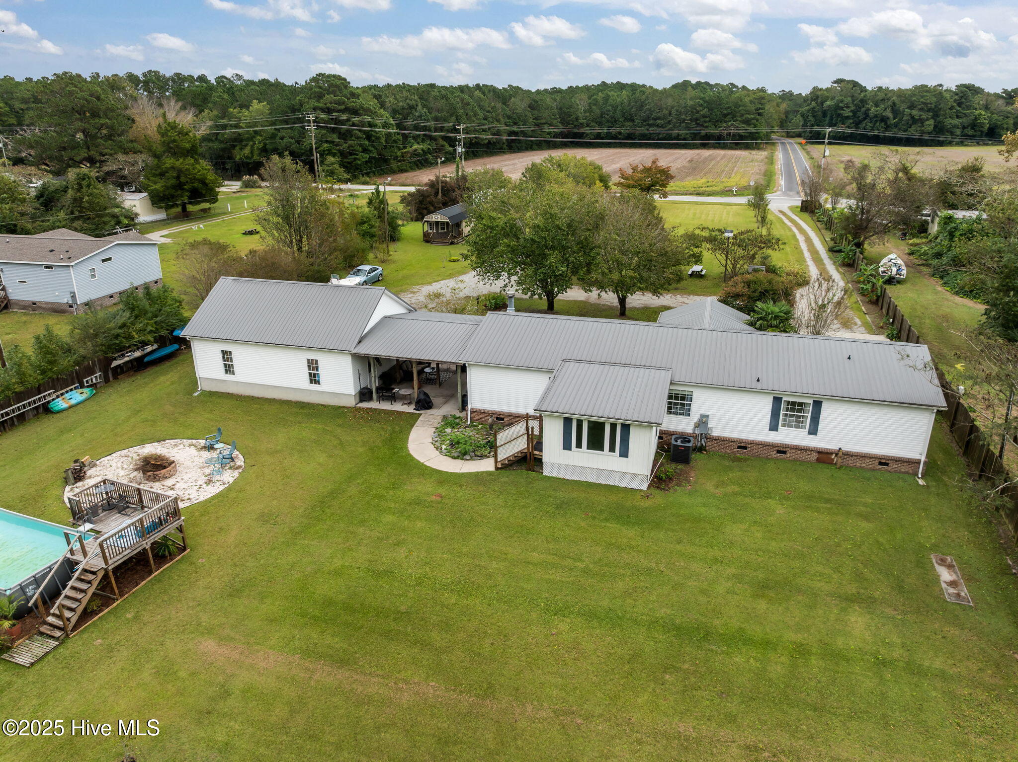 233 Belgrade Swansboro Road, Stella