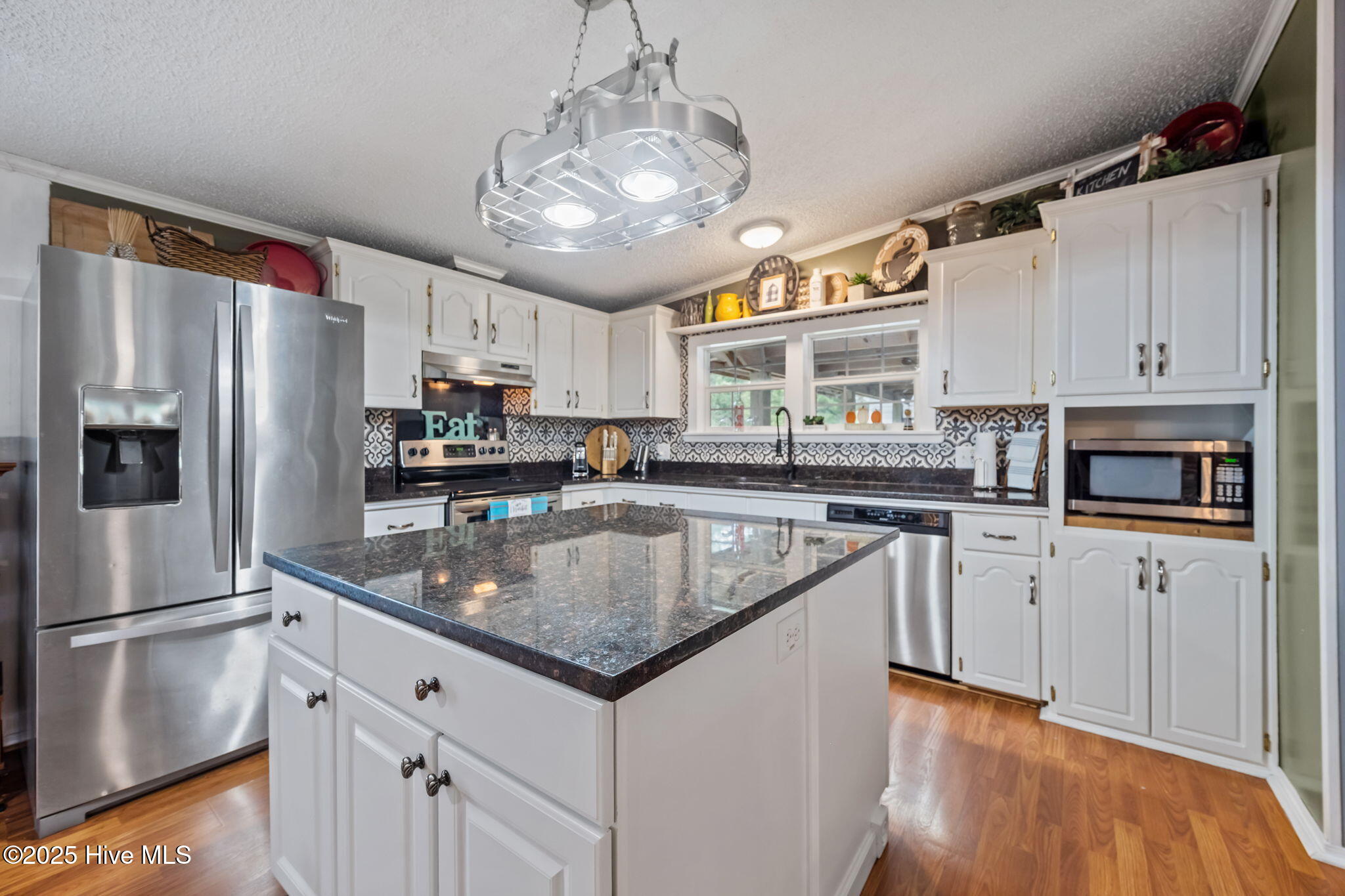 233 Belgrade Swansboro Road, Stella