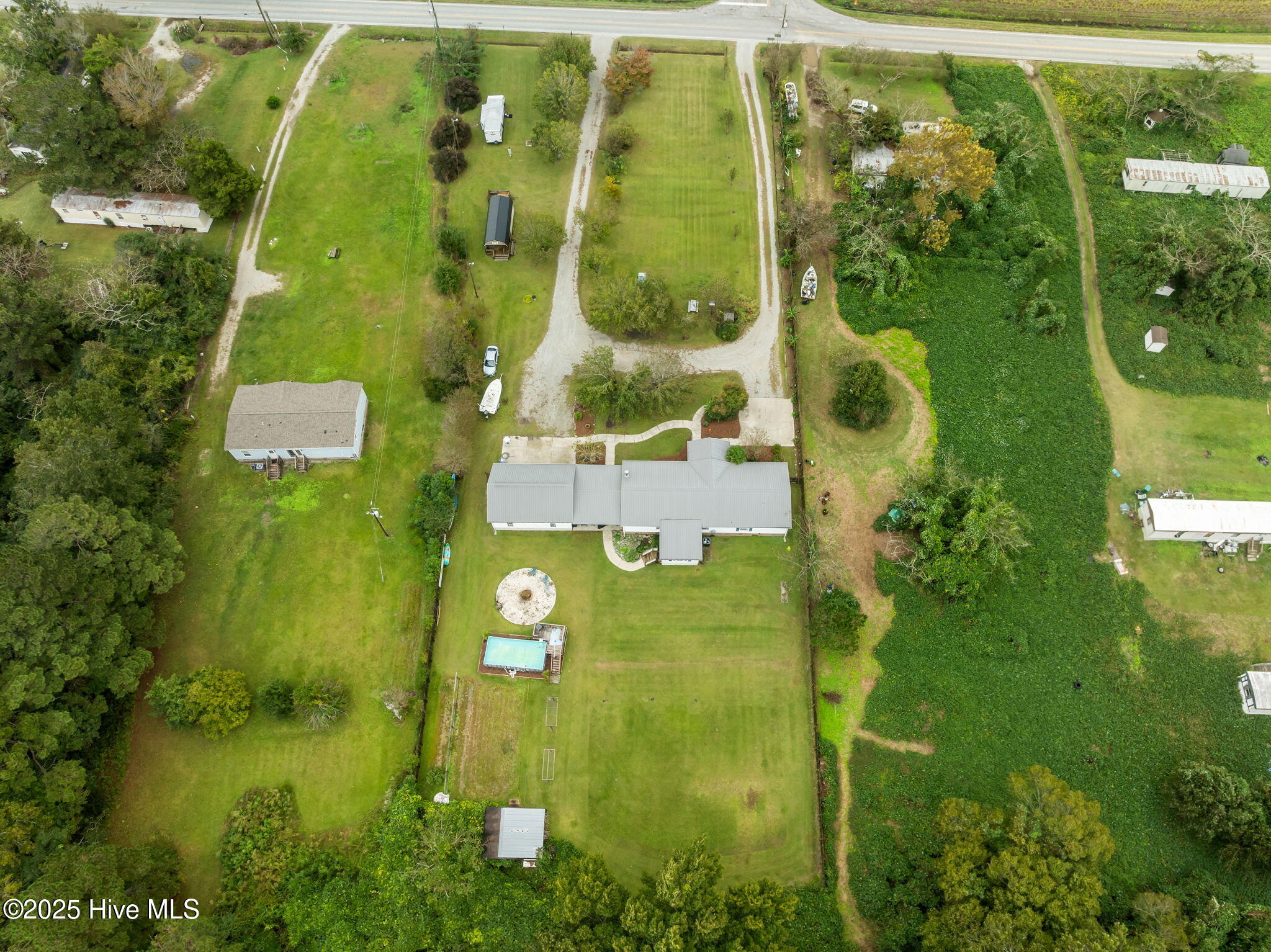 233 Belgrade Swansboro Road, Stella