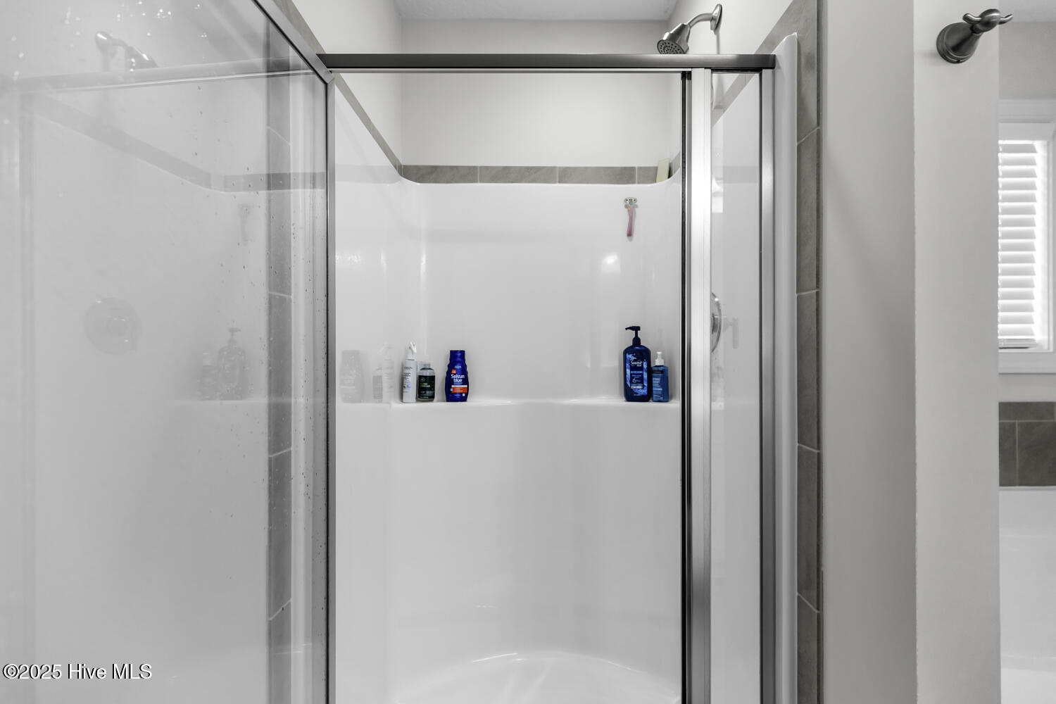 562 Appalachian Trail N, Jacksonville